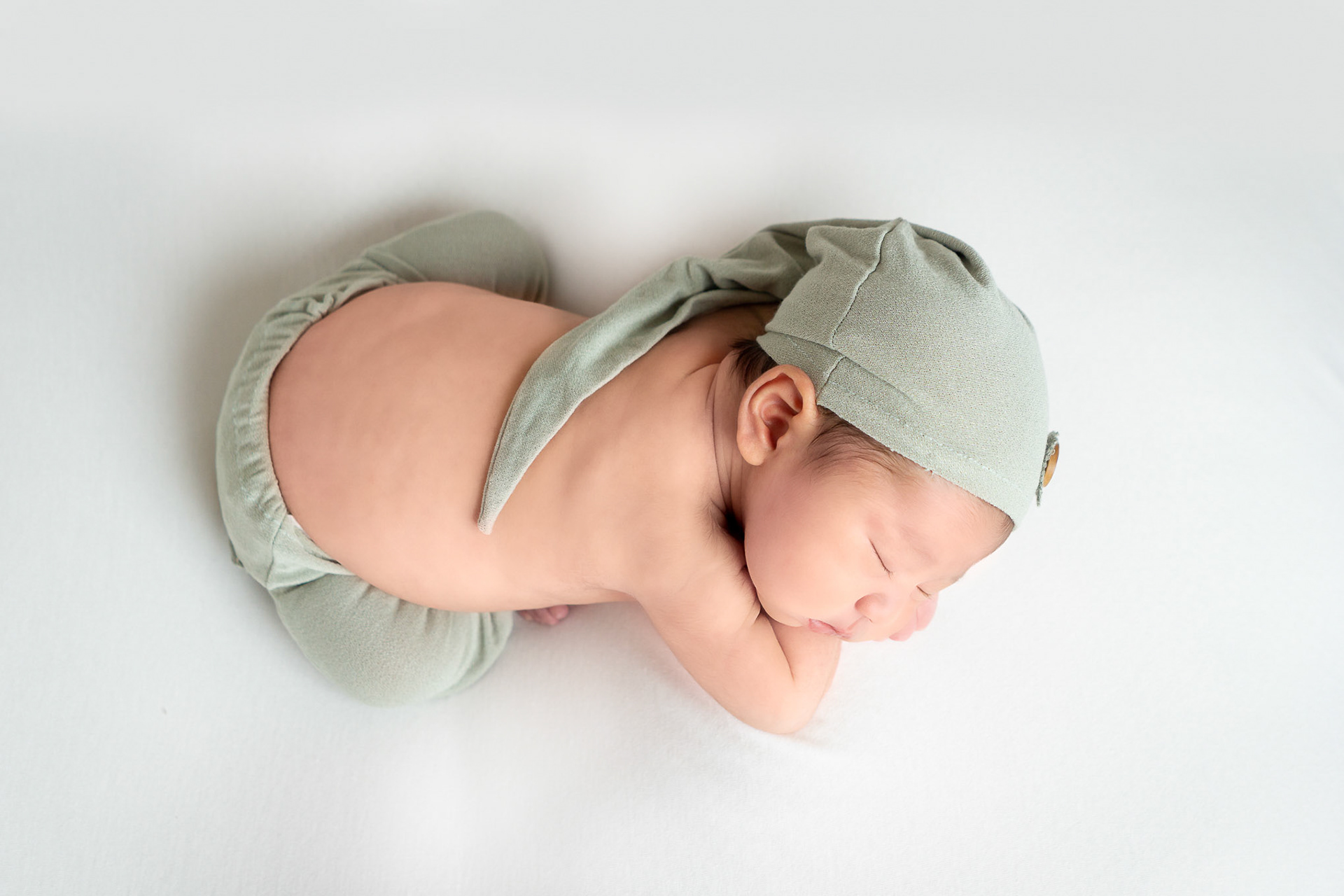 Sesión fotografica de recién nacido (New Born) para Giuseppe