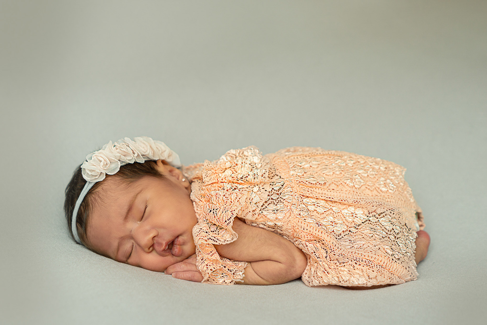 Sesión Fotográfica de recién nacido para Alejandra