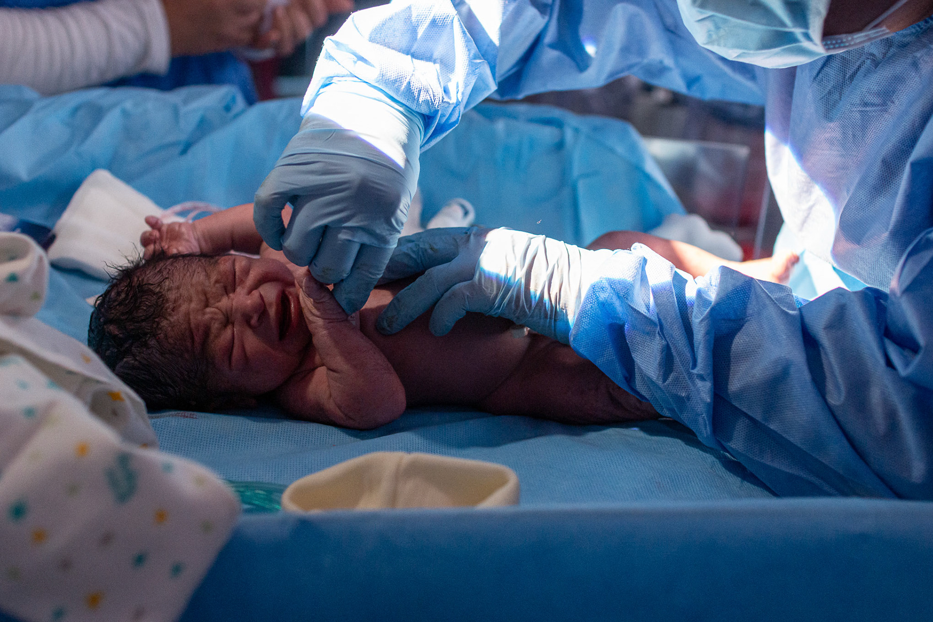 Didier Alberto Flores Gaytán, nació el 13 de enero de 2020 a las 5:29 horas con un peso de 2790 gramos y 49 cm de talla.

Apgar 8/9, capurro 39 semanas.