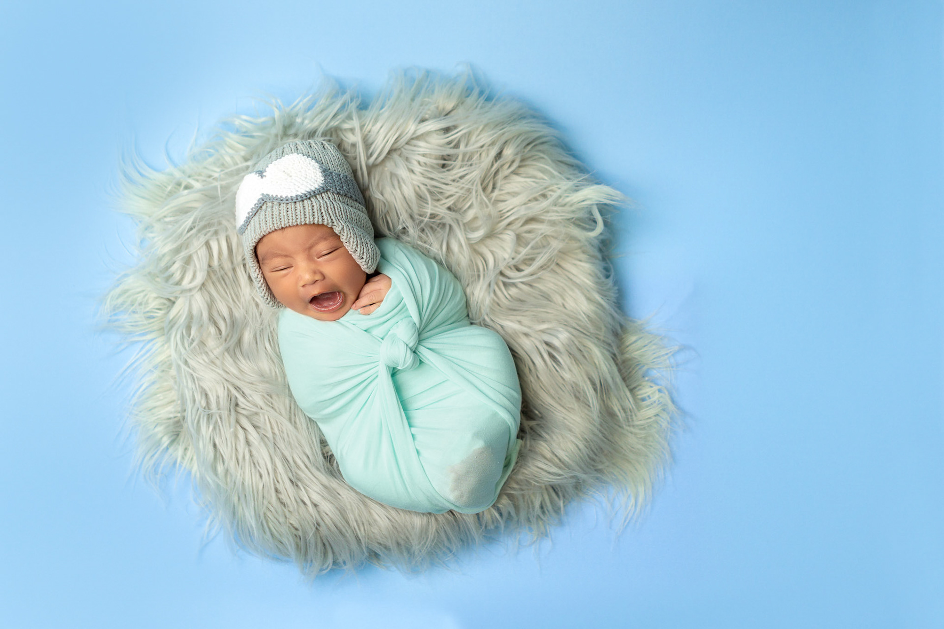 Sesión fotográfica de Leonardo Aarón a sus 13 días de nacido.