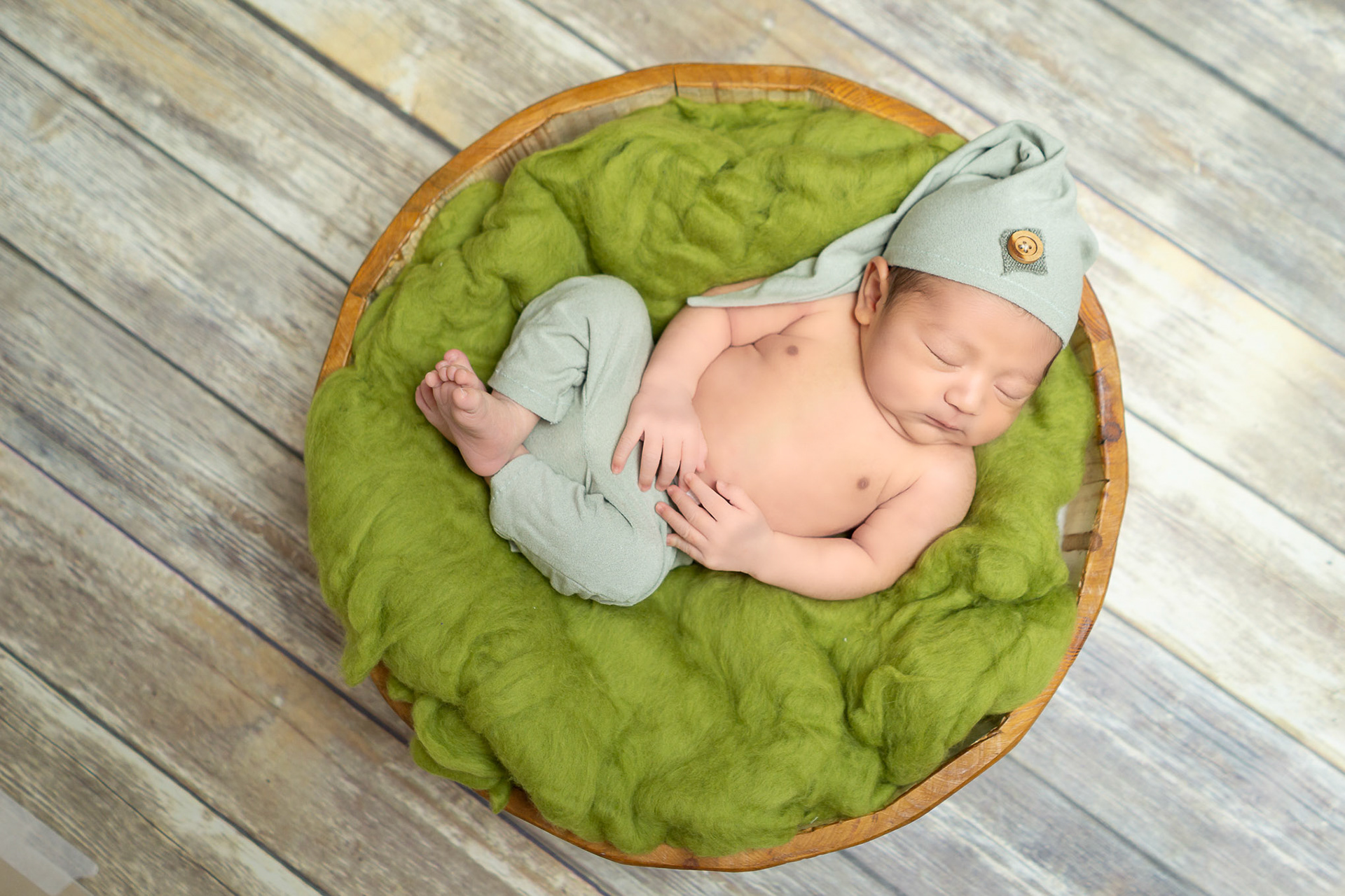 Sesión fotografica de recién nacido (New Born) para Giuseppe