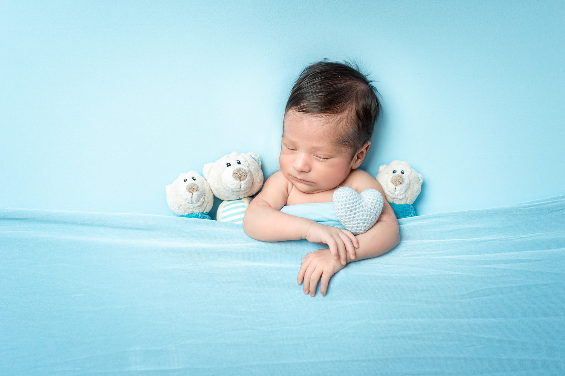 Sesión fotográfica de recién nacido para Victor Daniel.