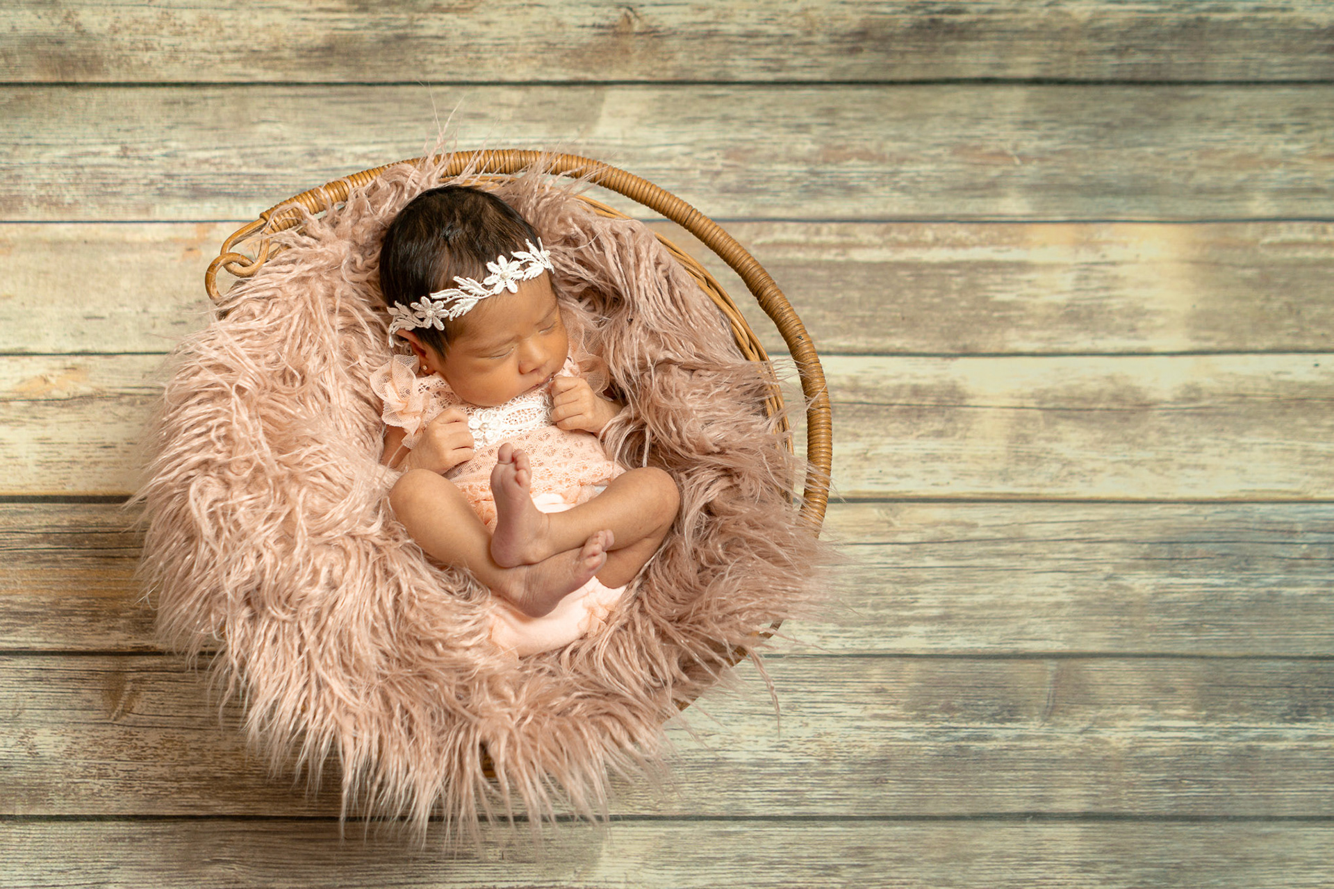 Sesión Fotográfica de recién nacido para Alejandra