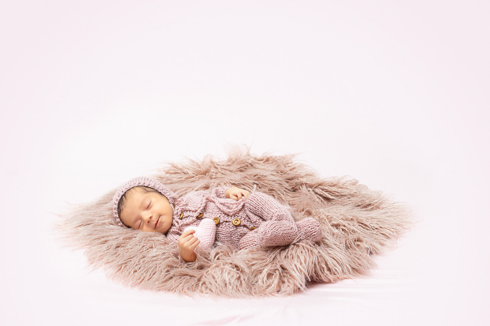 Sesión fotográfica de Recién Nacido (New Born) para Mariana.