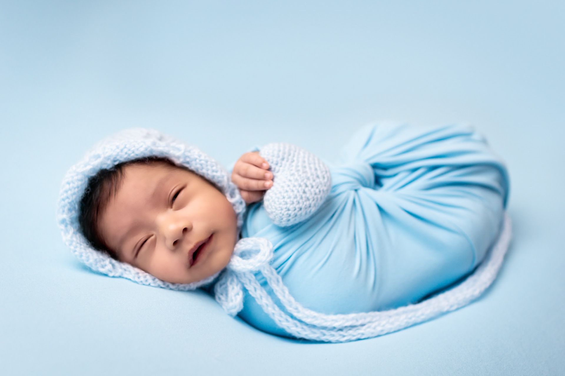 Sesión fotográfica de recién nacido (New Born) para Aaron