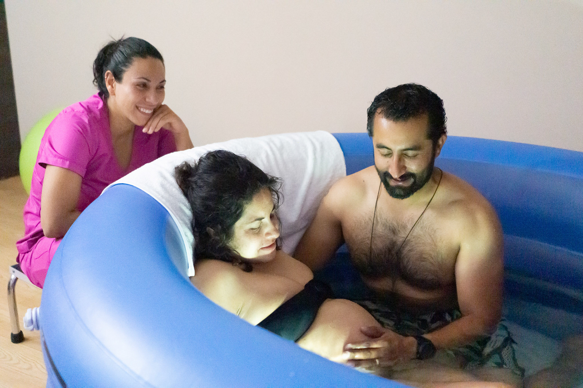 Ana Loretta Lara Fuentes, nació el 28 de diciembre de 2019 a las 8:09 horas con un peso de 3280 gramos y 51 cm de talla.