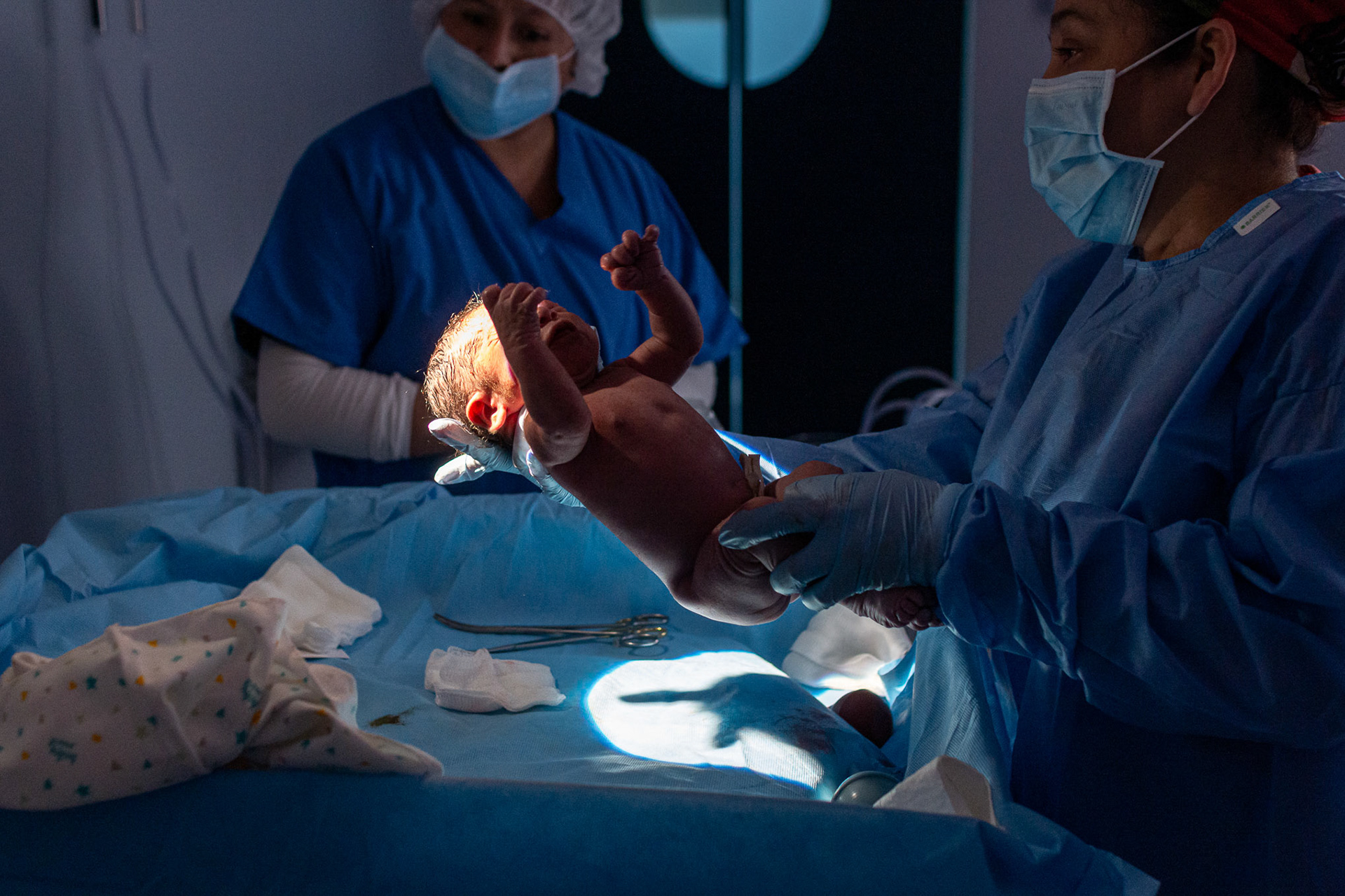 Didier Alberto Flores Gaytán, nació el 13 de enero de 2020 a las 5:29 horas con un peso de 2790 gramos y 49 cm de talla.

Apgar 8/9, capurro 39 semanas.