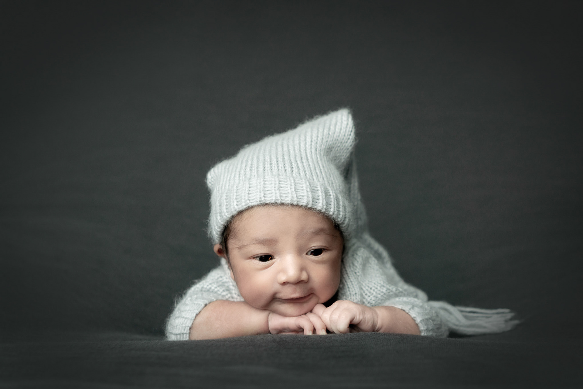 Sesión fotográfica de Recién Nacido (New Born) para Osmarc a sus 11 días de edad.