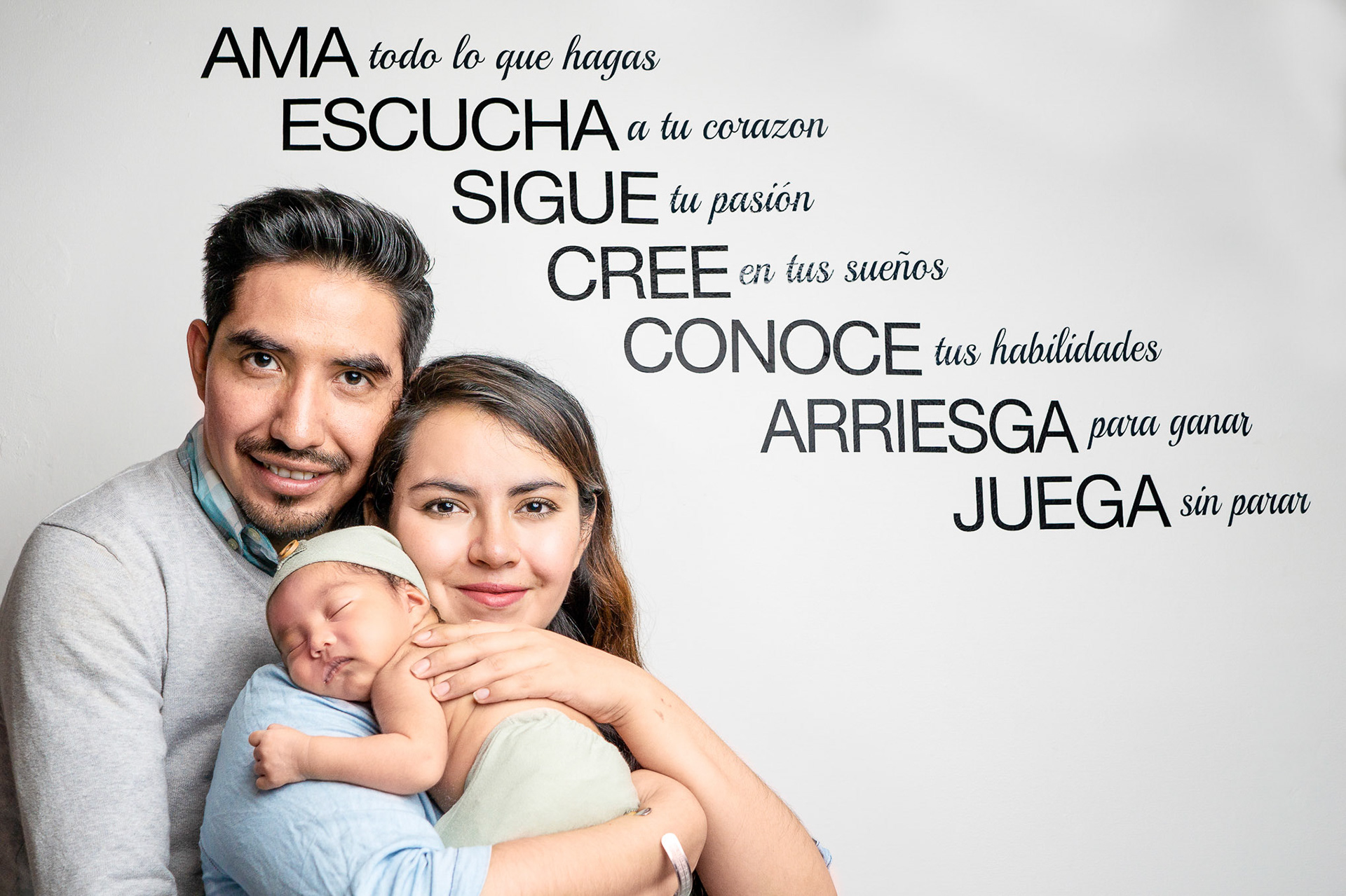 Sesión fotográfica de Leonardo Aarón a sus 13 días de nacido.