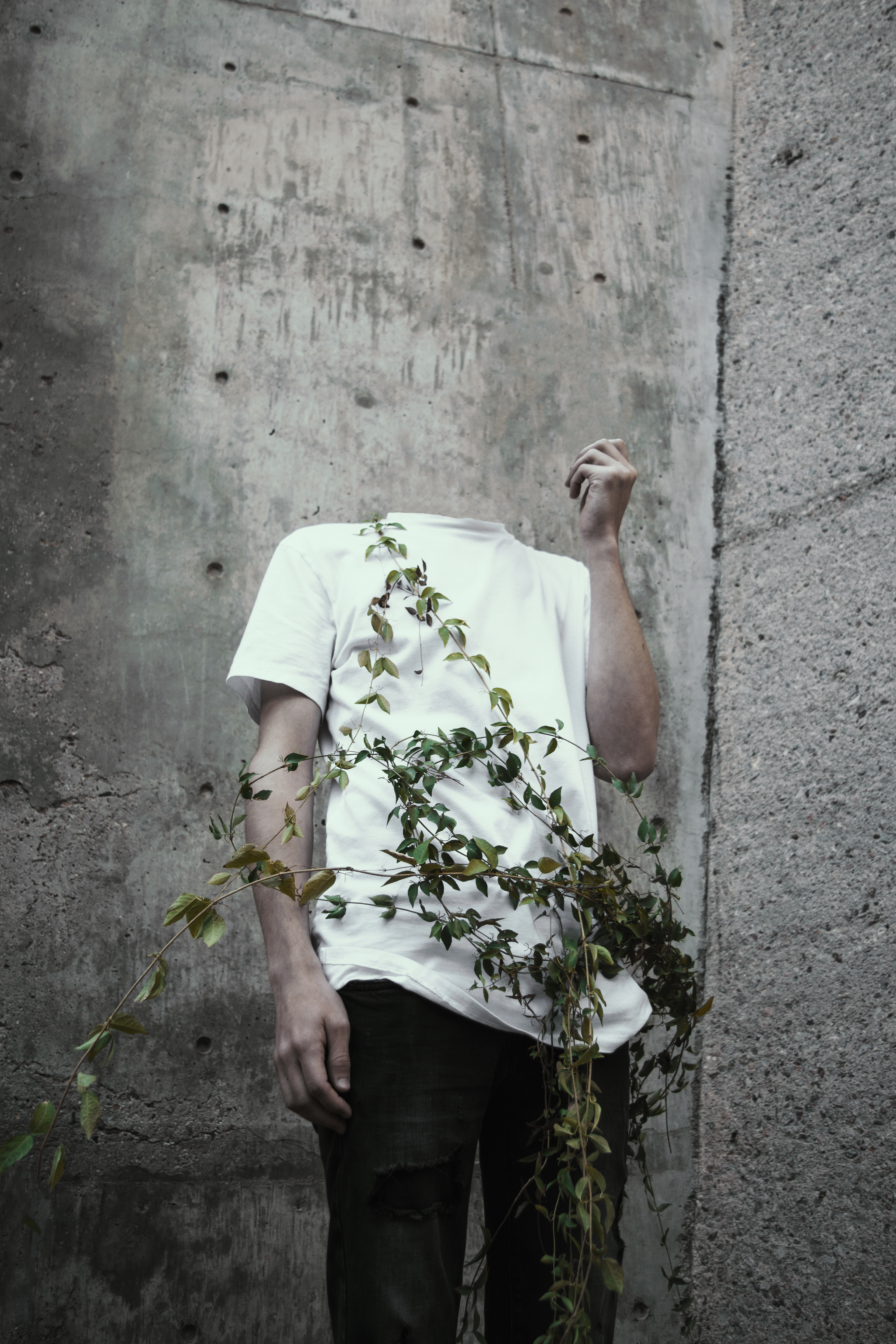 Headless - Digital Photograph - 13 x 19 inches - 2018