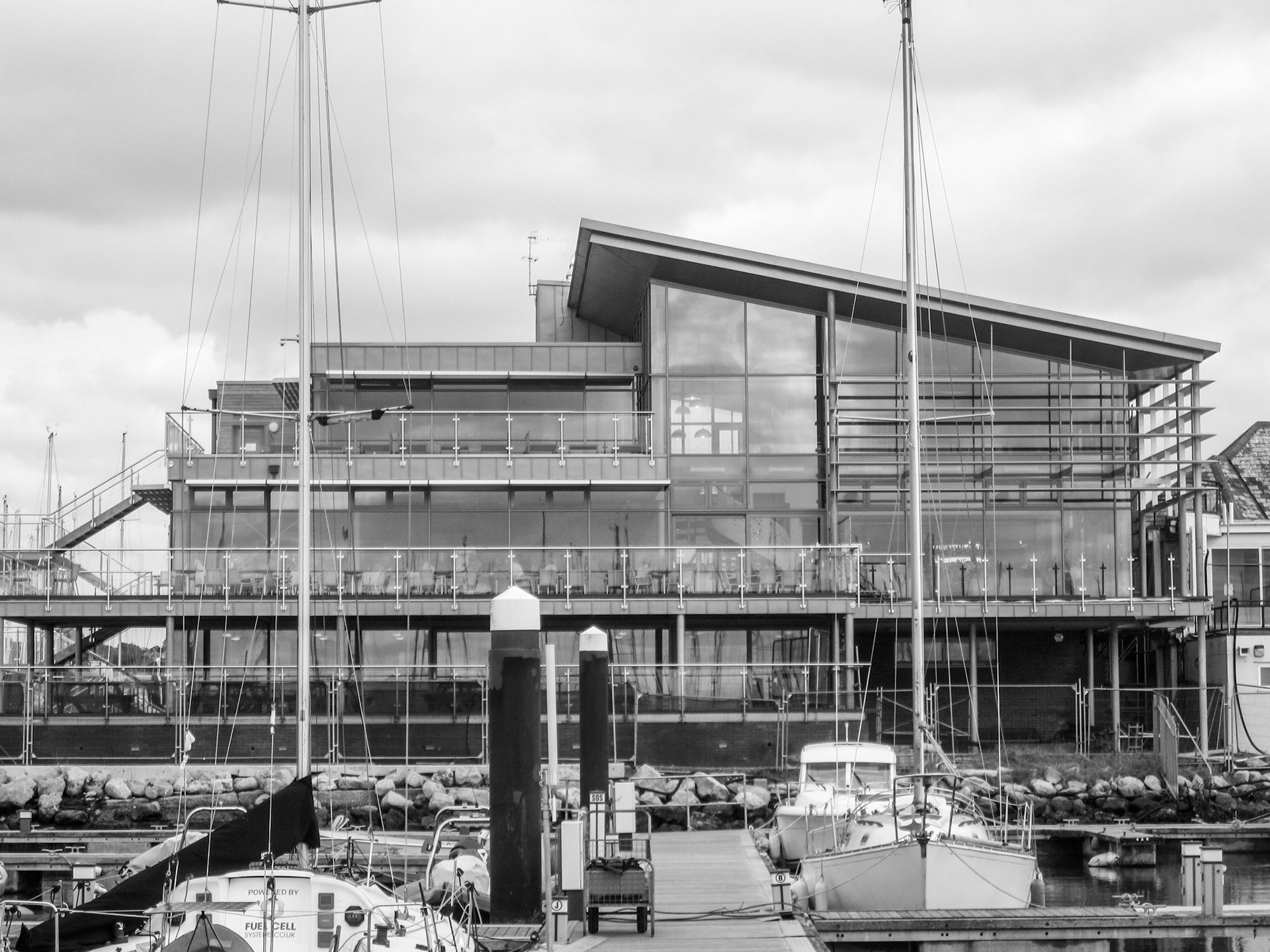 Waterfronting Elevation