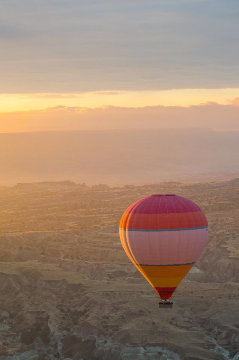 Hot Air :: Cappadocia, Turkey; 2015.