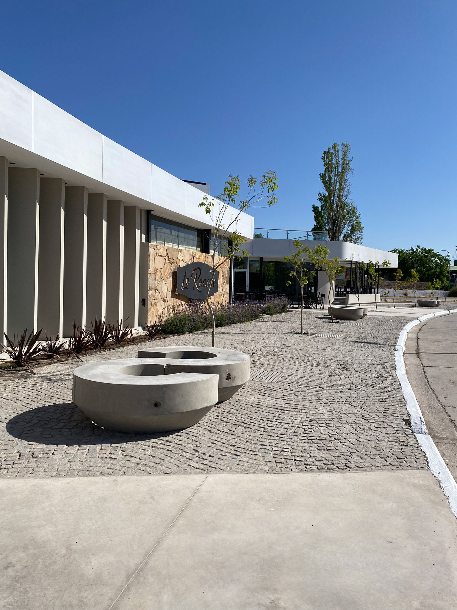  EXTERIORES | LA RECOVA  | 2023