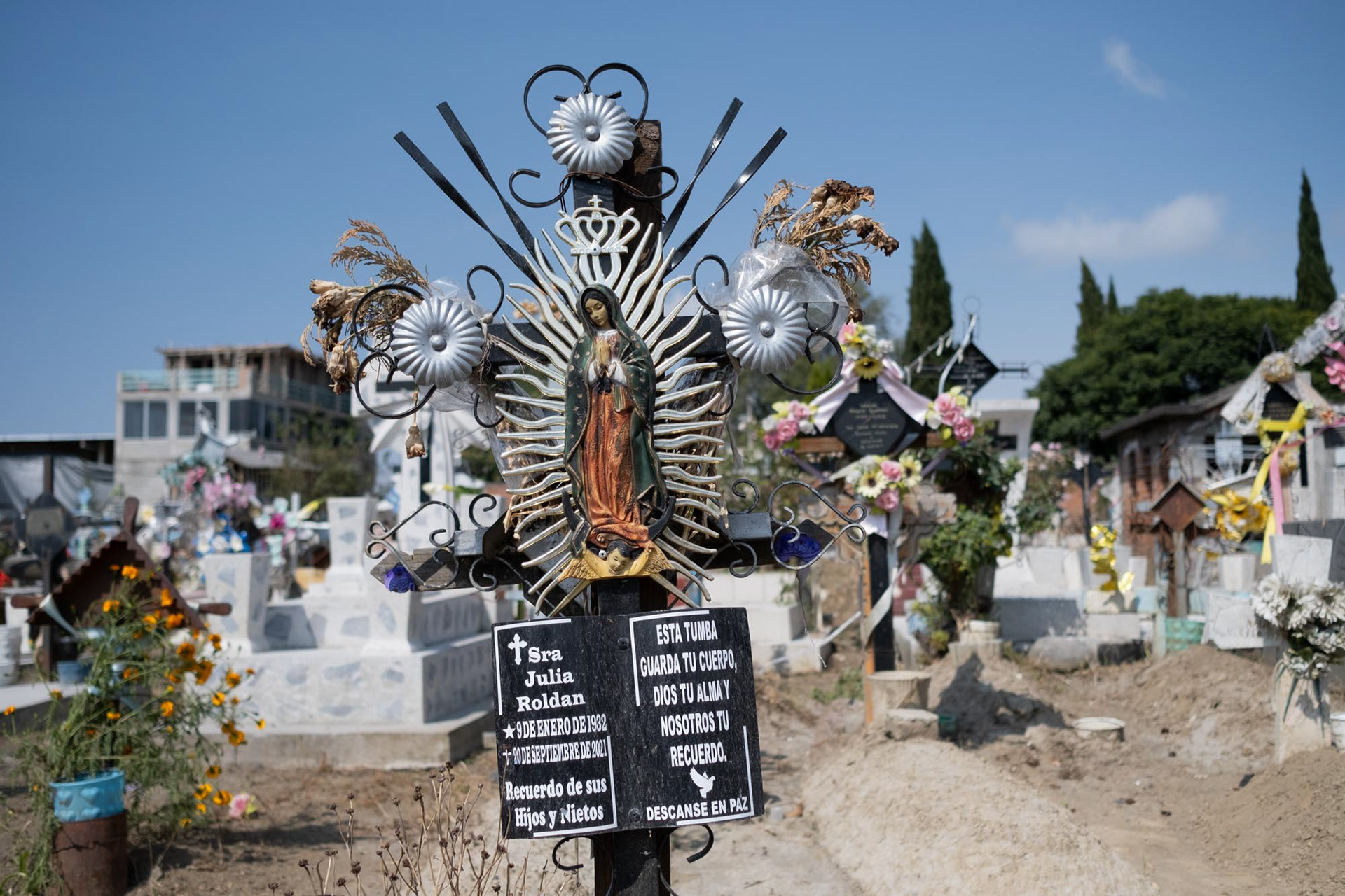 The Atlautla Cemetery just before the Day of the Dead.
