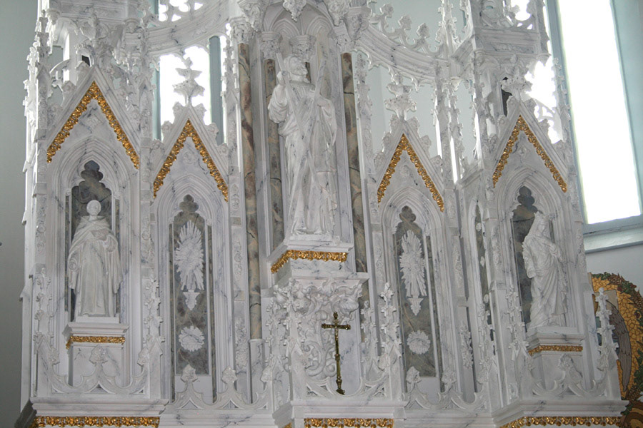 Marble treatment of alter and with gilding by Robert Ireland Studios