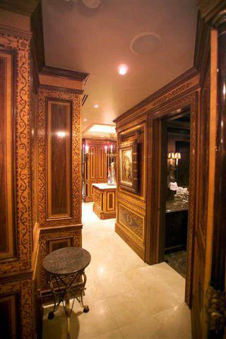 Wood Graining by Robert Ireland Studios