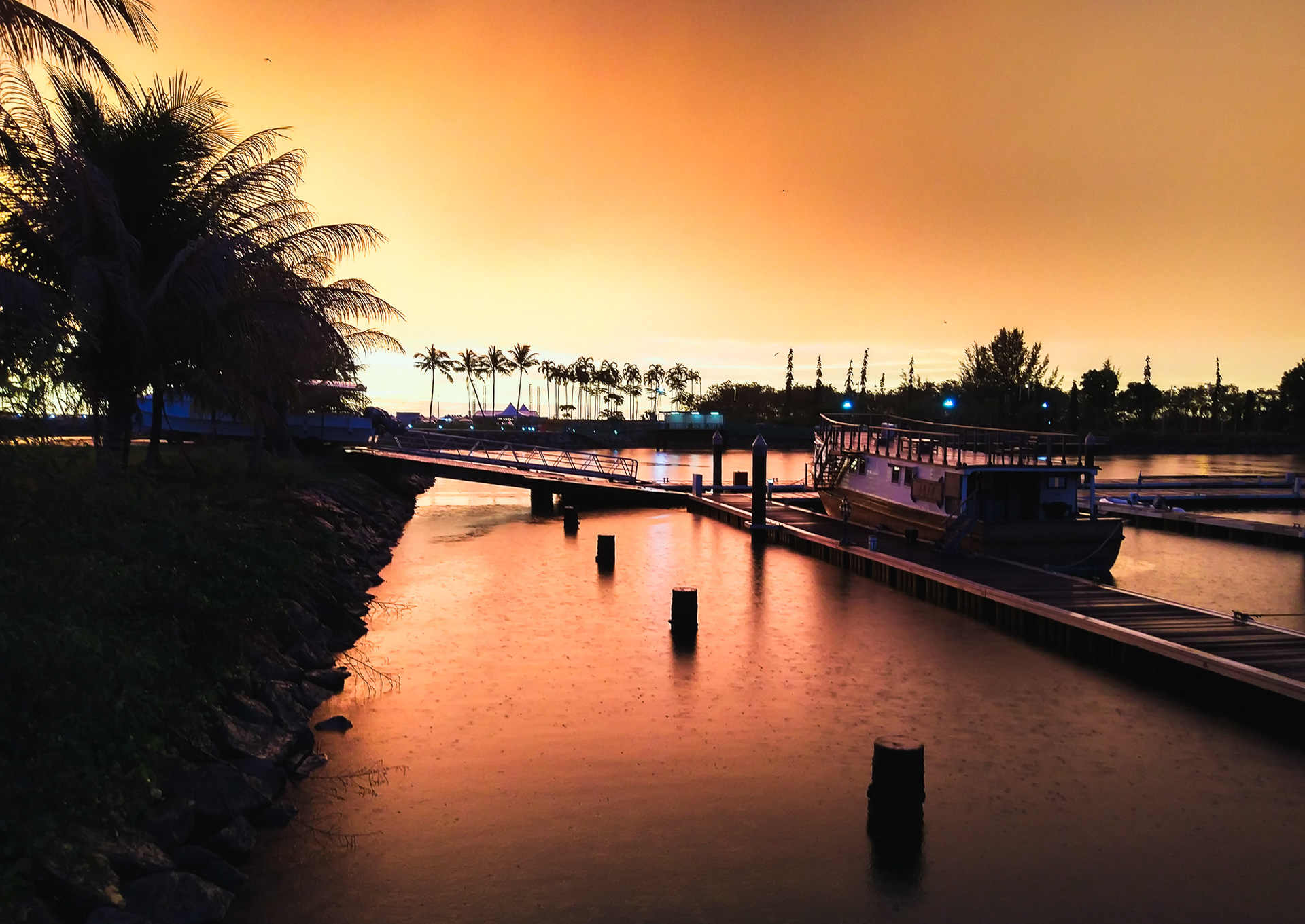 © Darren Creighton Photography  |  Malaysian Borneo  |  Miri Marina