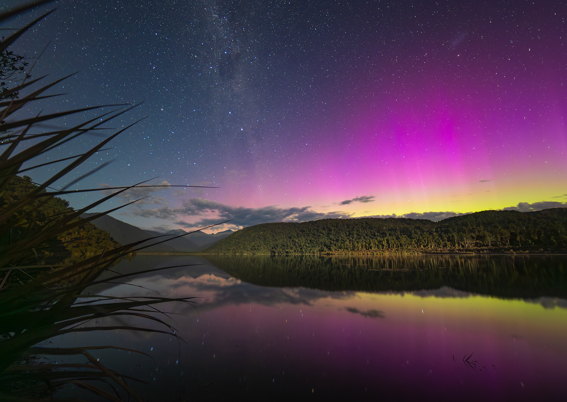 © Darren Creighton Photography  |  Lake Moeraki  |  Aurora Australis