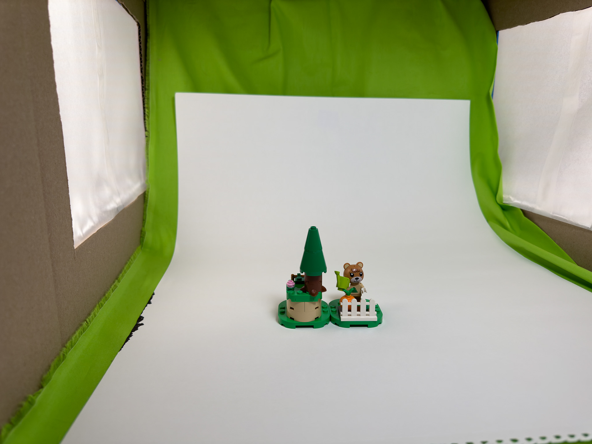 Mabel gardening set photoshoot.