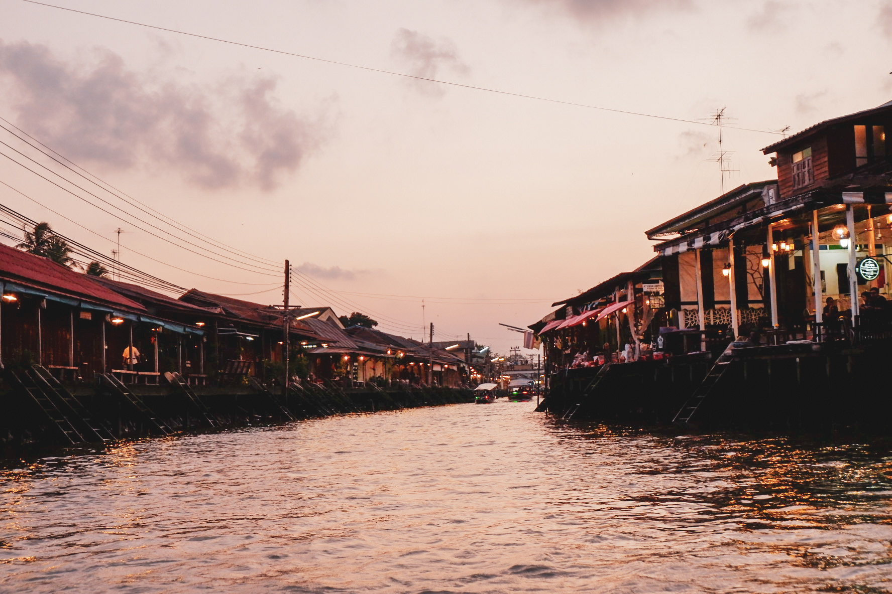 Amphawa Floating Market | rafcarlosaid