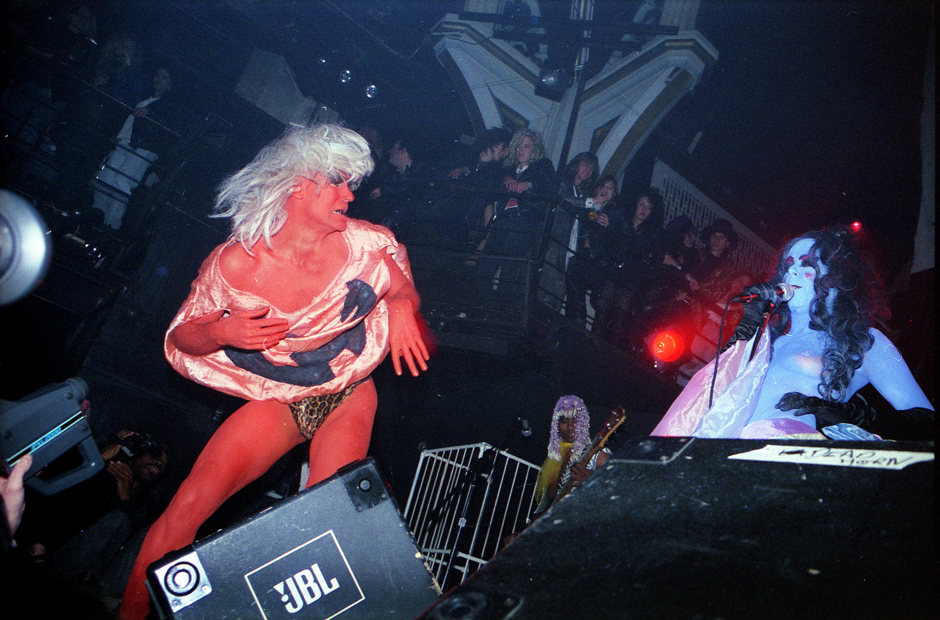 TVHoKB Karen Black live