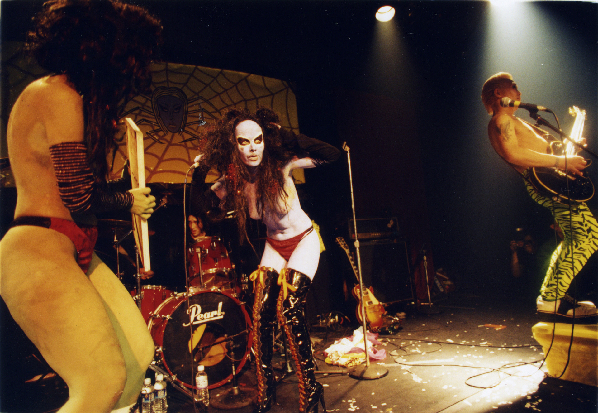 TVHoKB Karen Black live