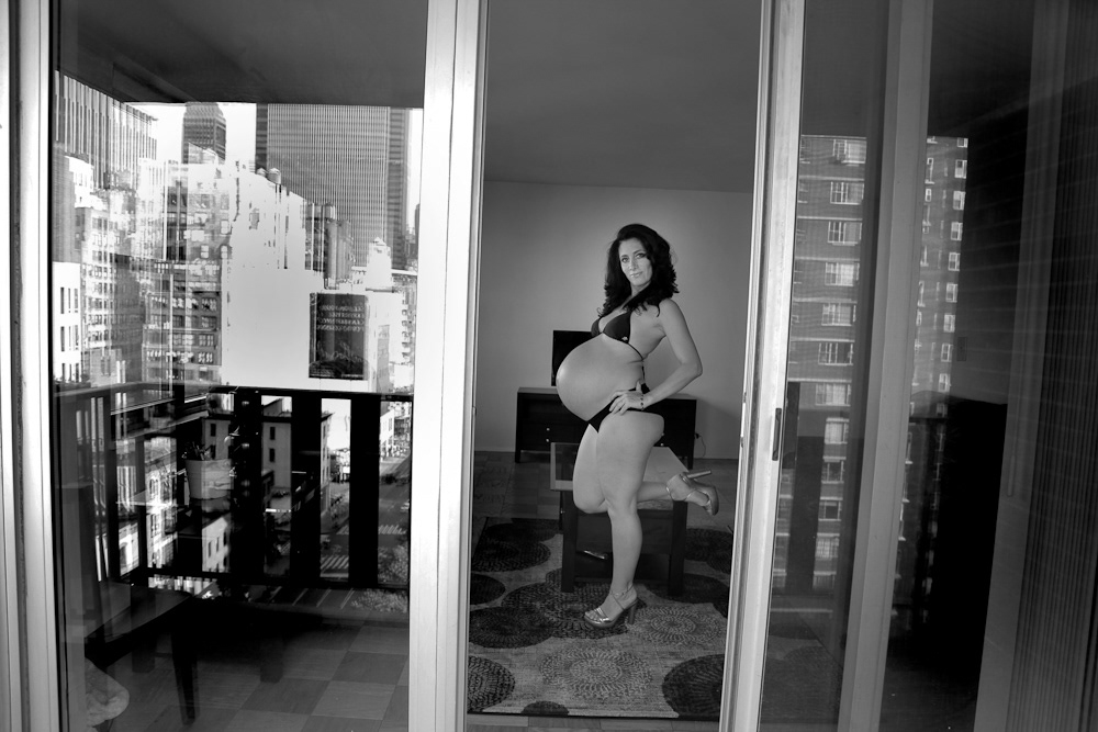 Stella pregnant, NYC