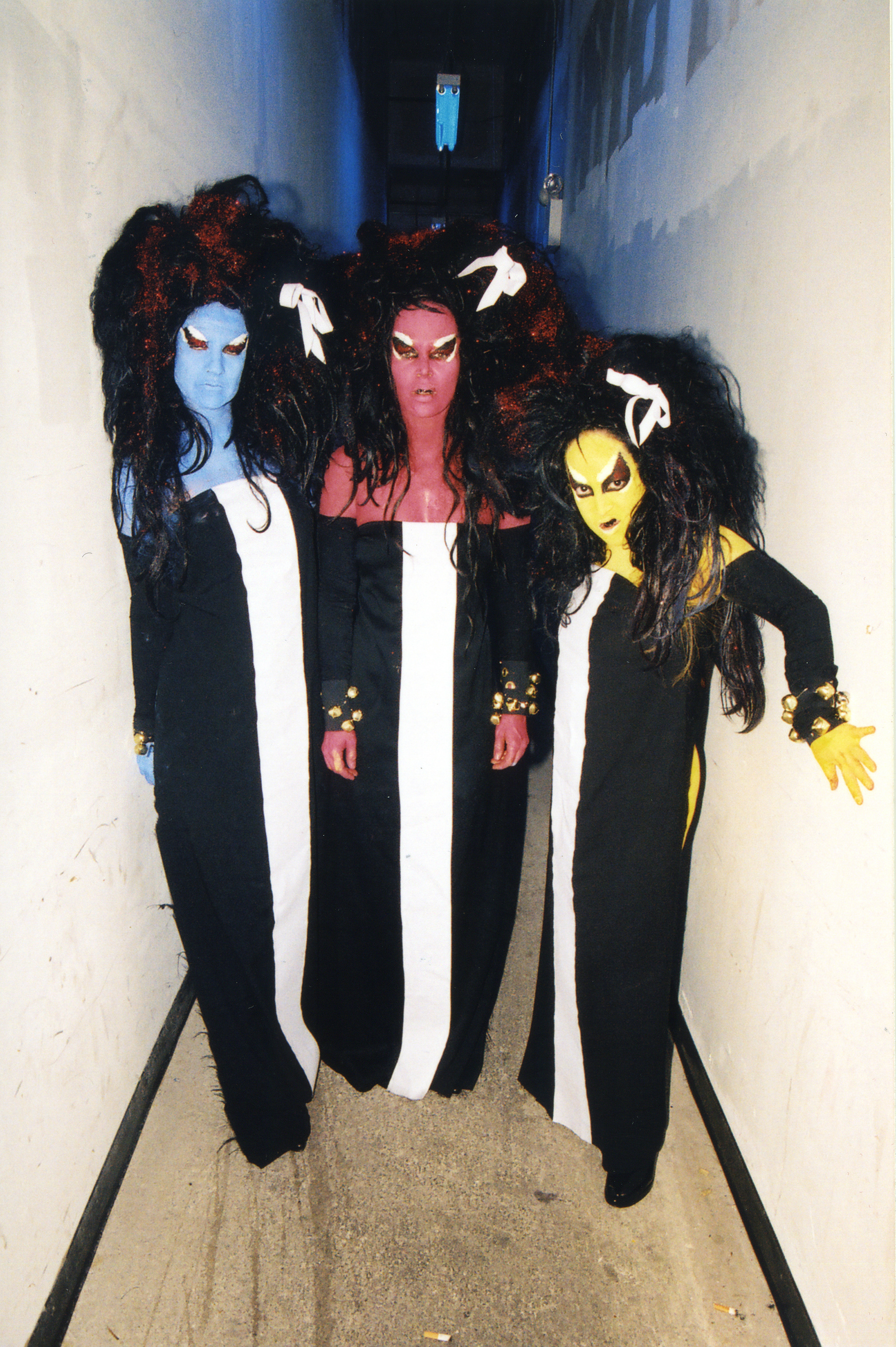 Kembra Pfahler with the girls of Karen Black TVHOKB