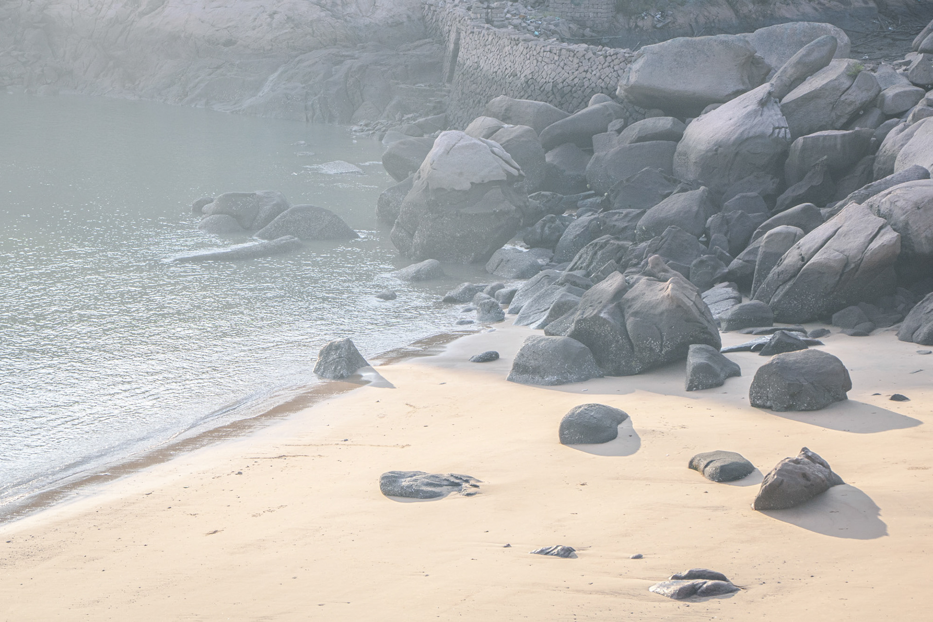 Beach under the Mountain Bijia
