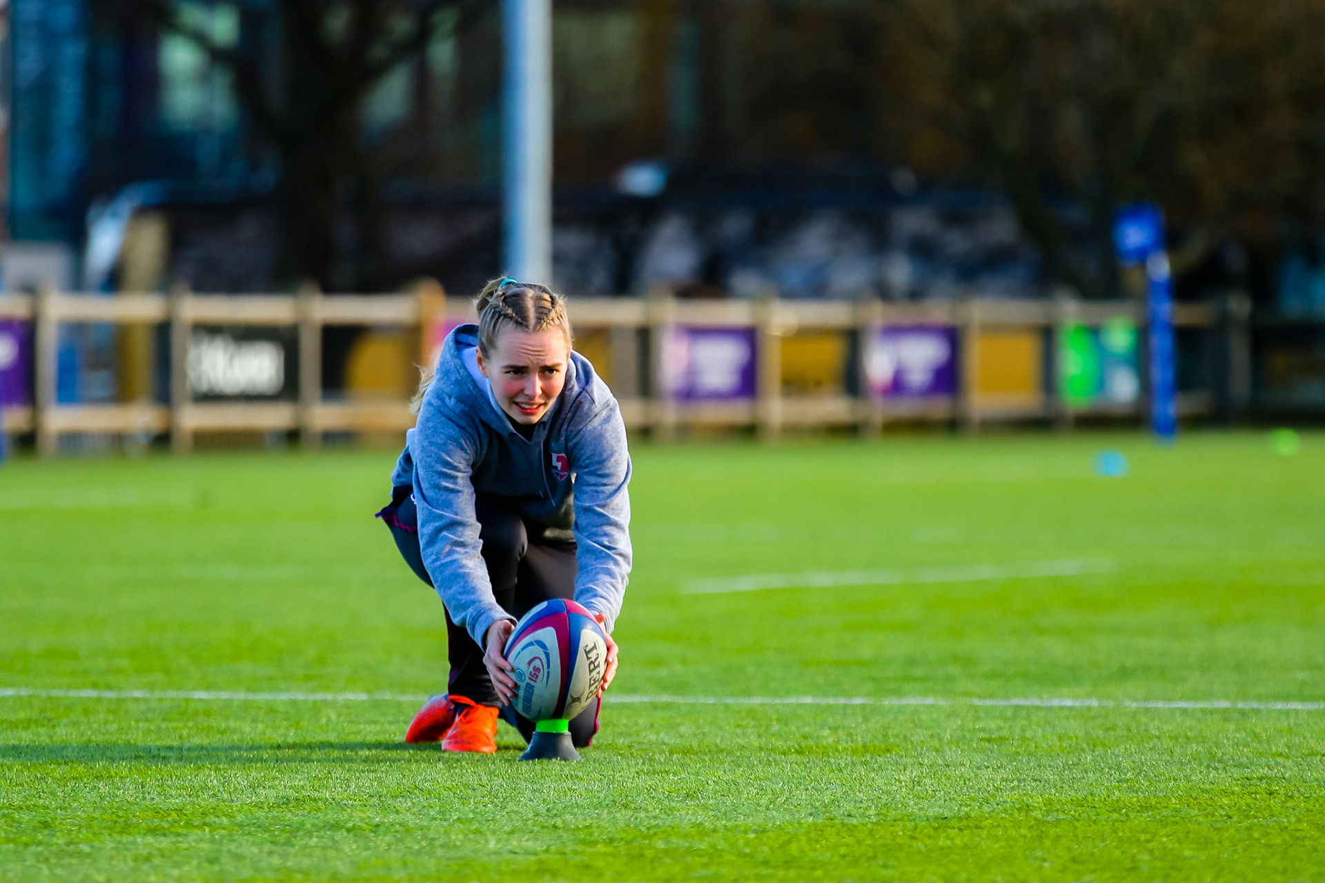 Emma Hardy of Loughborough Lightning during the Allianz Premier 15s match between Loughborough Lightning and DMP Sharks at The Loughborough University, England on 28th Jan 2022. © @benlumleyphoto