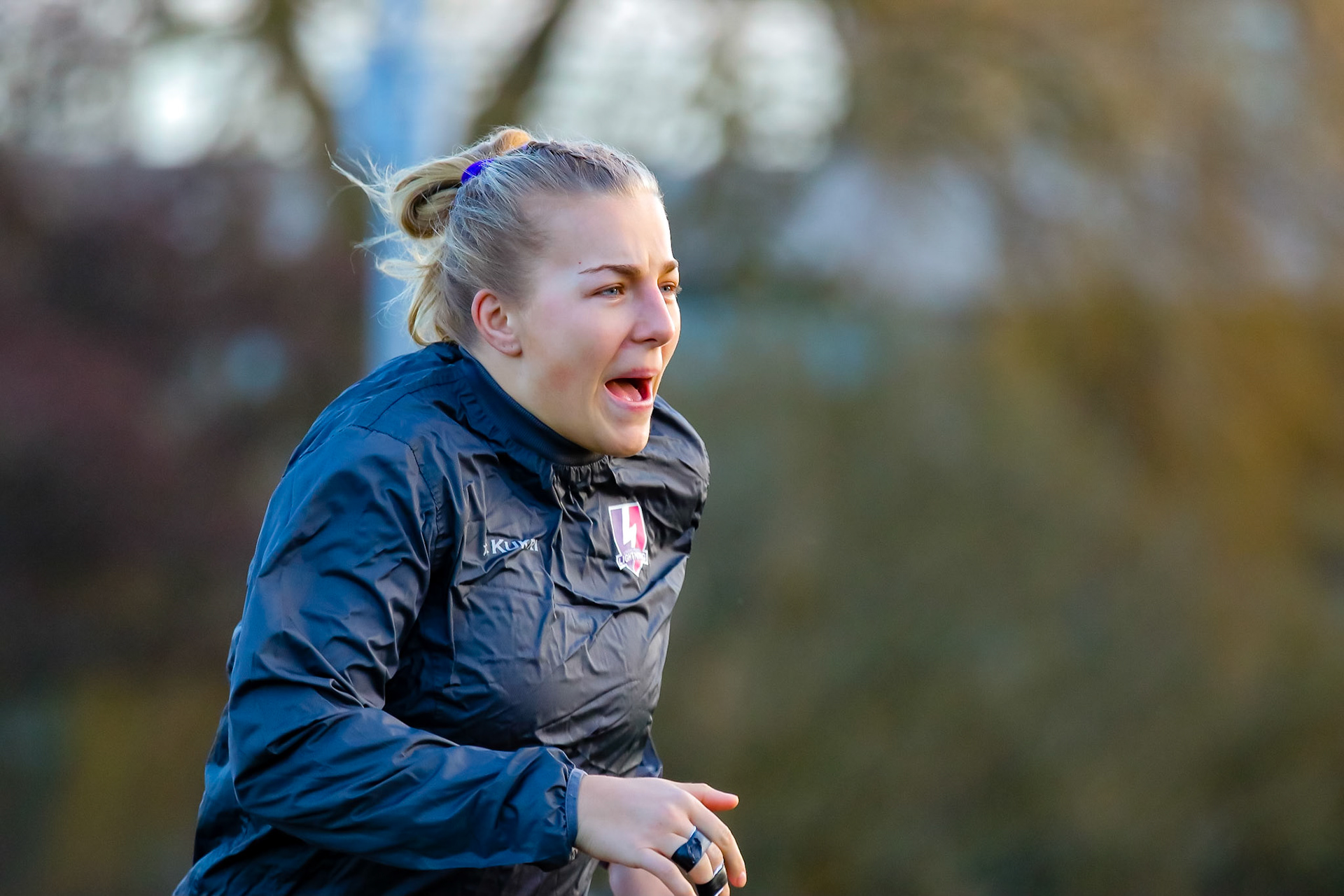 Courtney Holtkamp of Loughborough Lightning during the Allianz Premier 15s match between Loughborough Lightning and DMP Sharks at The Loughborough University, England on 28th Jan 2022. © @benlumleyphoto