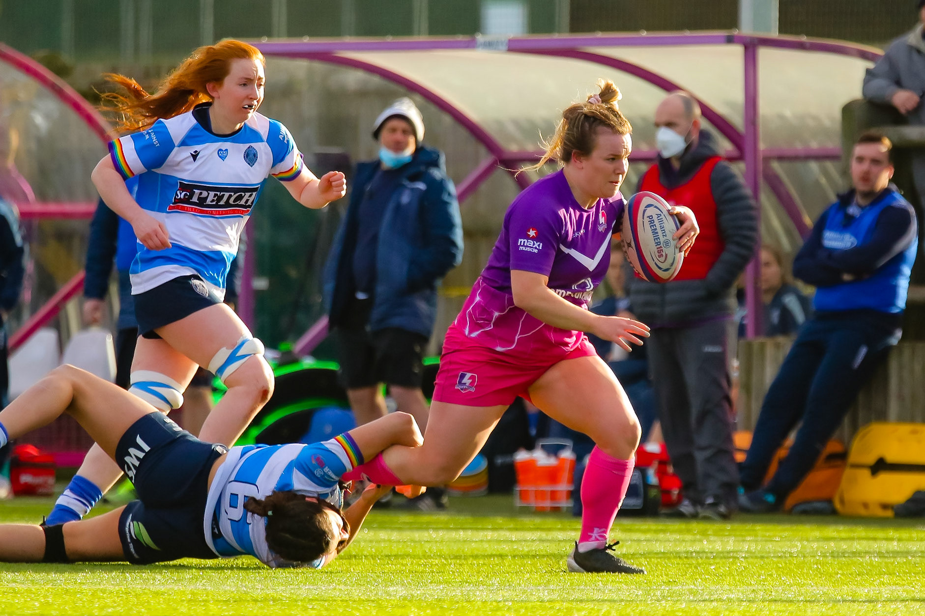 Lark Davies (c) of Loughborough Lightning during the Allianz Premier 15s match between Loughborough Lightning and DMP Sharks at The Loughborough University, England on 28th Jan 2022. © @benlumleyphoto