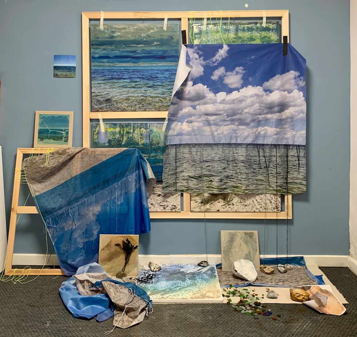 Raum-Installationen - Healing the fifth skin - 2025