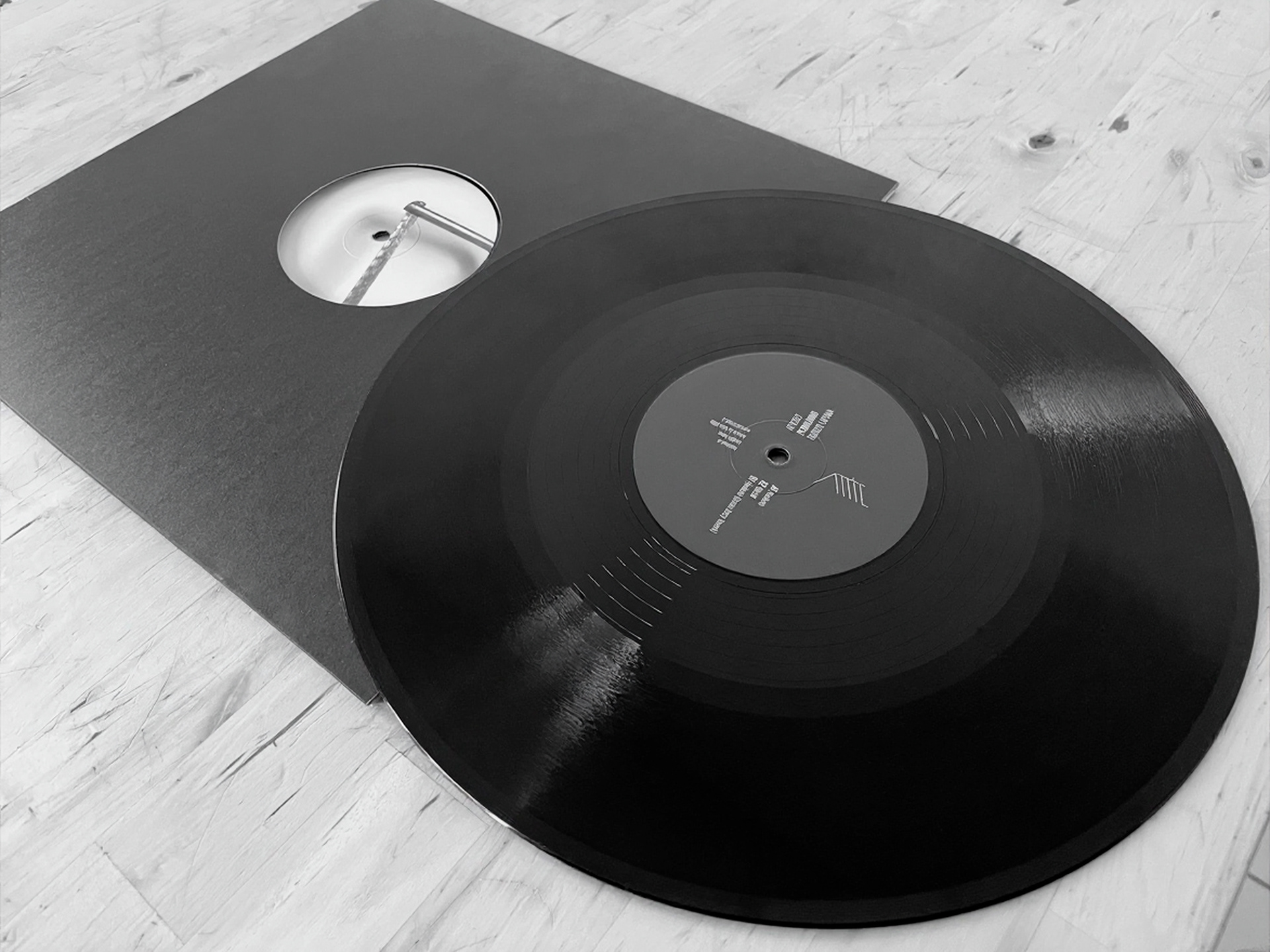 ATTiC027 ARTWORK / FABIO MILITO