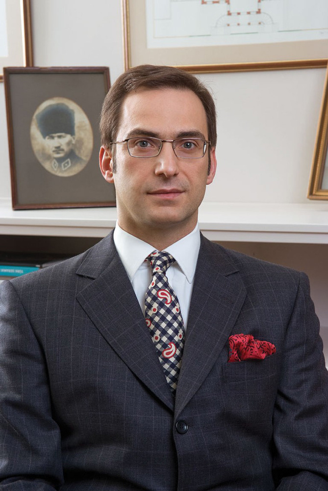 Ömer Koç