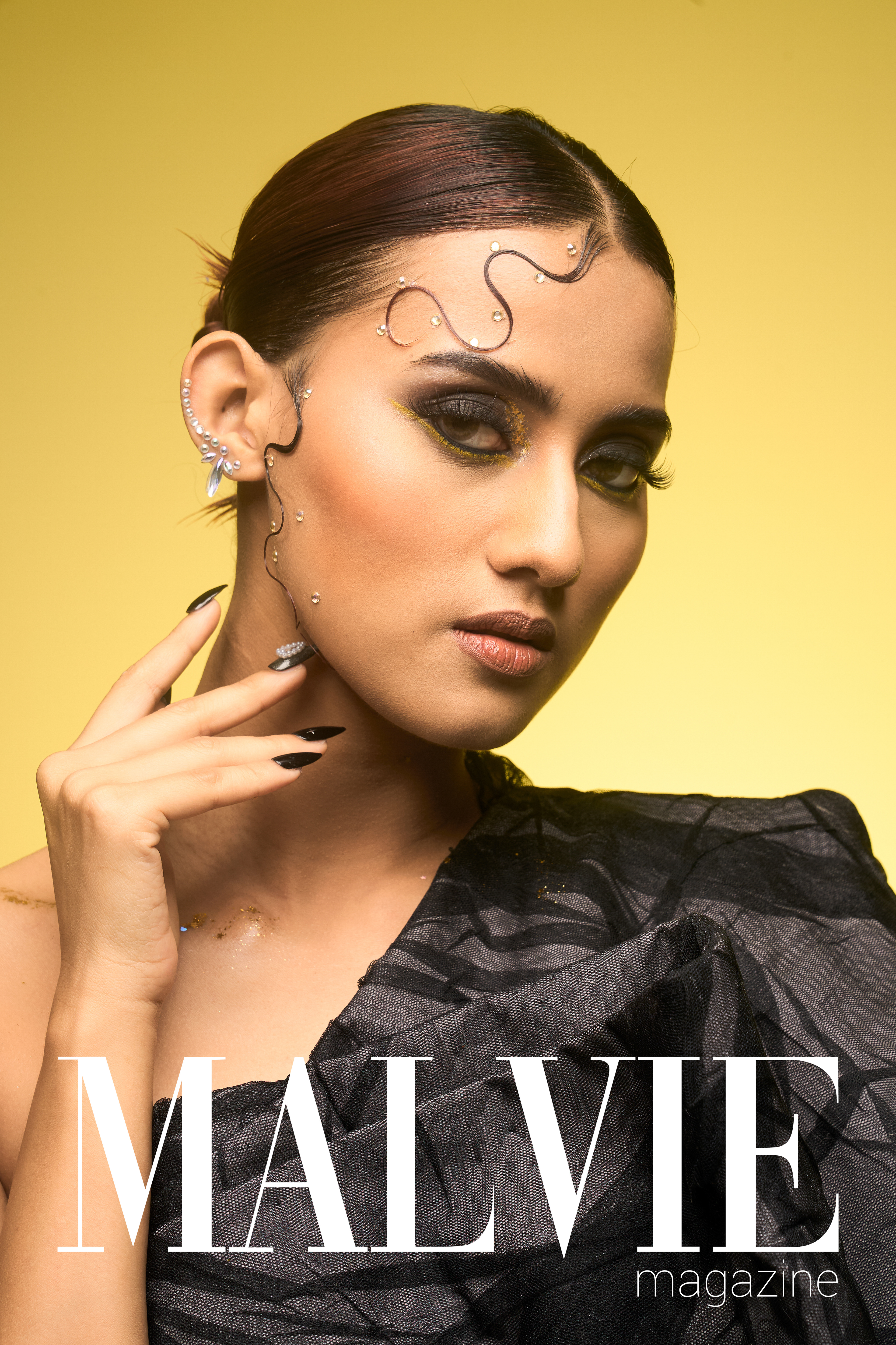Movement as identity, silence as rhythm.  Inspired by Zat Pwe, a traditional Burmese performance art blending dance, music, and theatre. This editorial explores fluid motion and cultural expression through form and fabric. Shot in Bangkok for a Rangsit University fashion thesis collection, later selected for Malvie Magazine Issue 67.