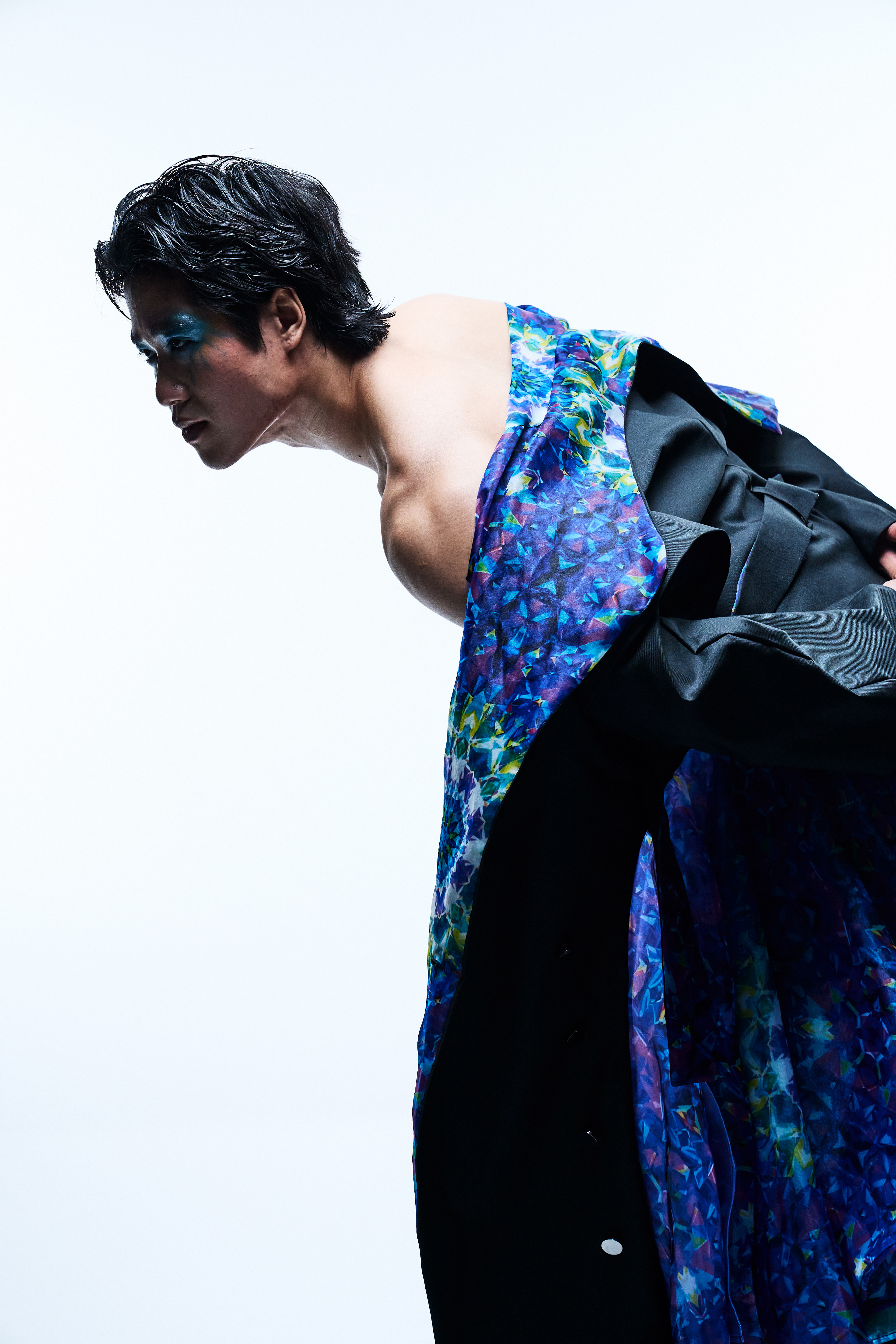 Raison d’être — Emperor’s Prison  Power contained, control imposed.  A fashion editorial exploring restriction and authority through structured form and rigid silhouette. Shot in Bangkok for a Raffles International College mini collection.