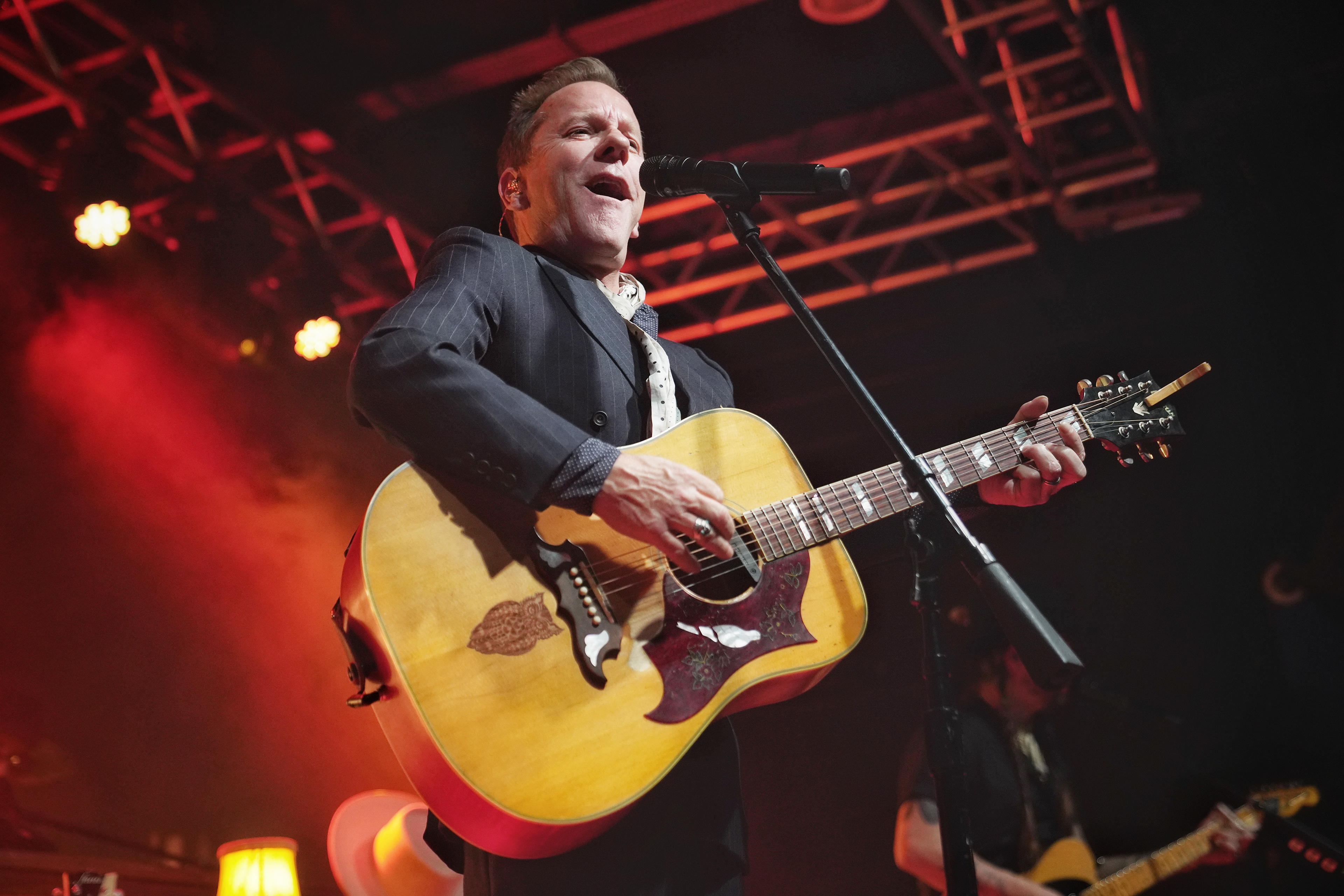 102. Kiefer Sutherland