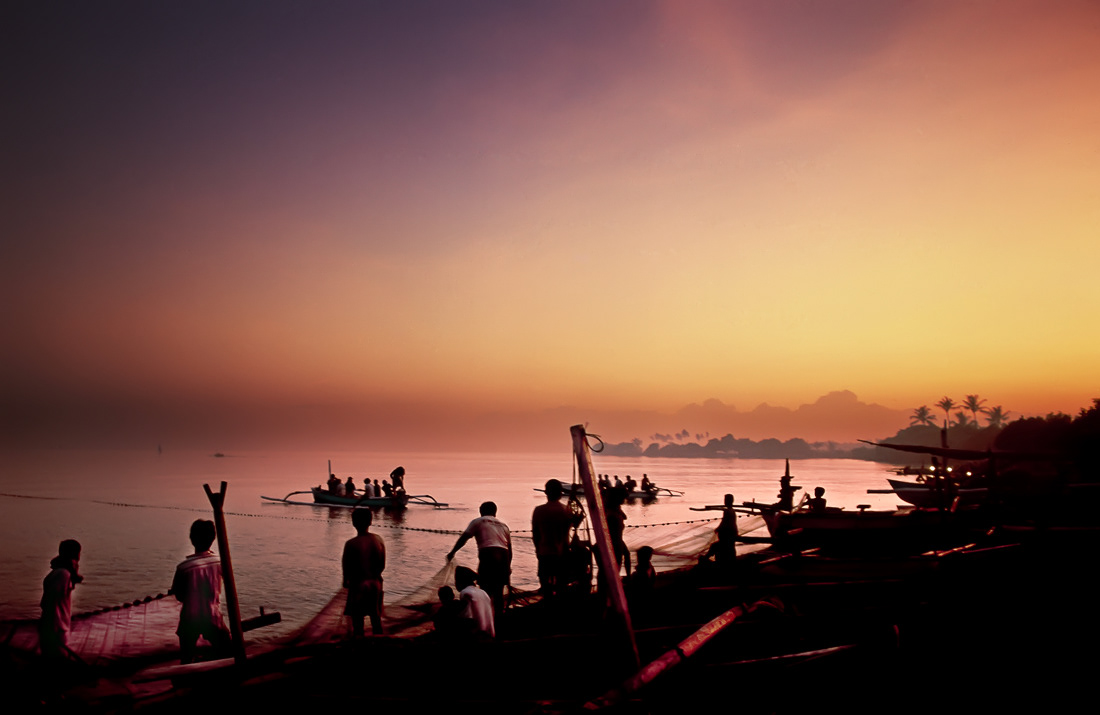 The fishing day begins   - Bali -  1993 © Kike Bullón
