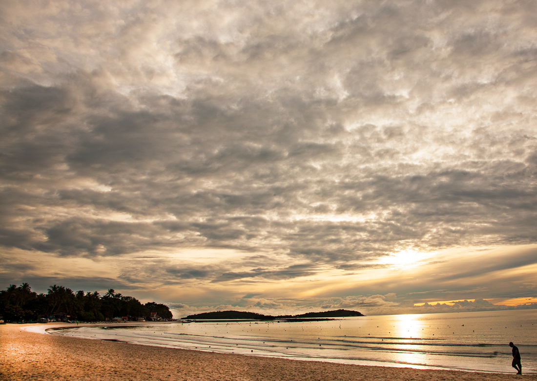 Beach walk - Thailand - © 20074 Kike Bullón