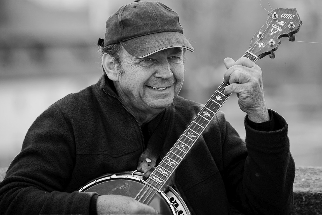 Street musician - Prague - © 2010 TWP - Kike Bullón