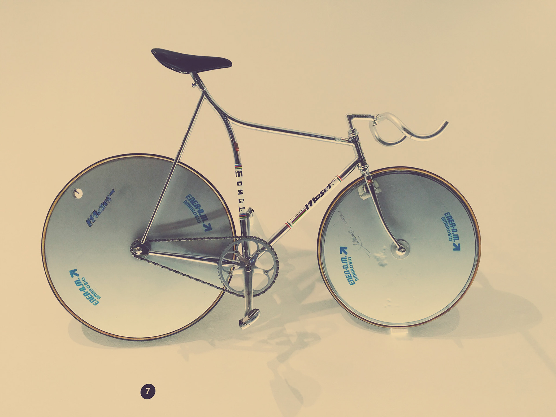 Processed with VSCOcam with f2 preset