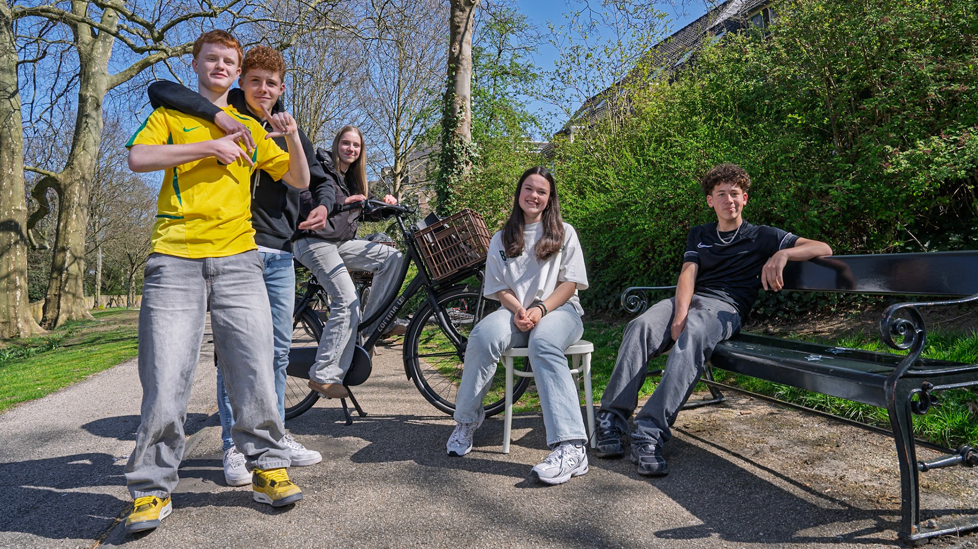 Sem, Jesse, Junia, Eva en Samuel