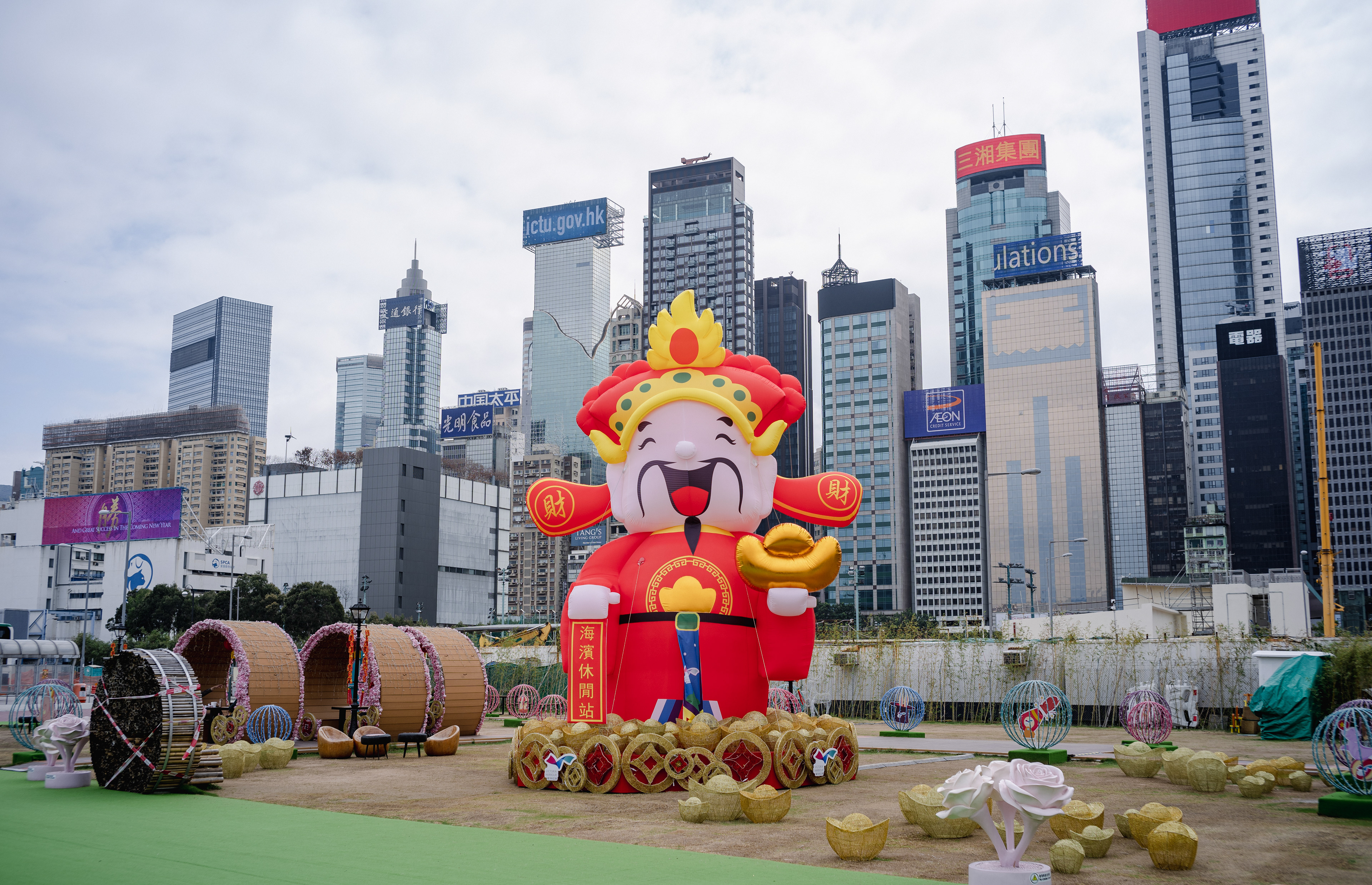 Fat ah! [Panasonic LUMIX DC-S5, LEICA Summicron-M 35mm f/2 ASPH]