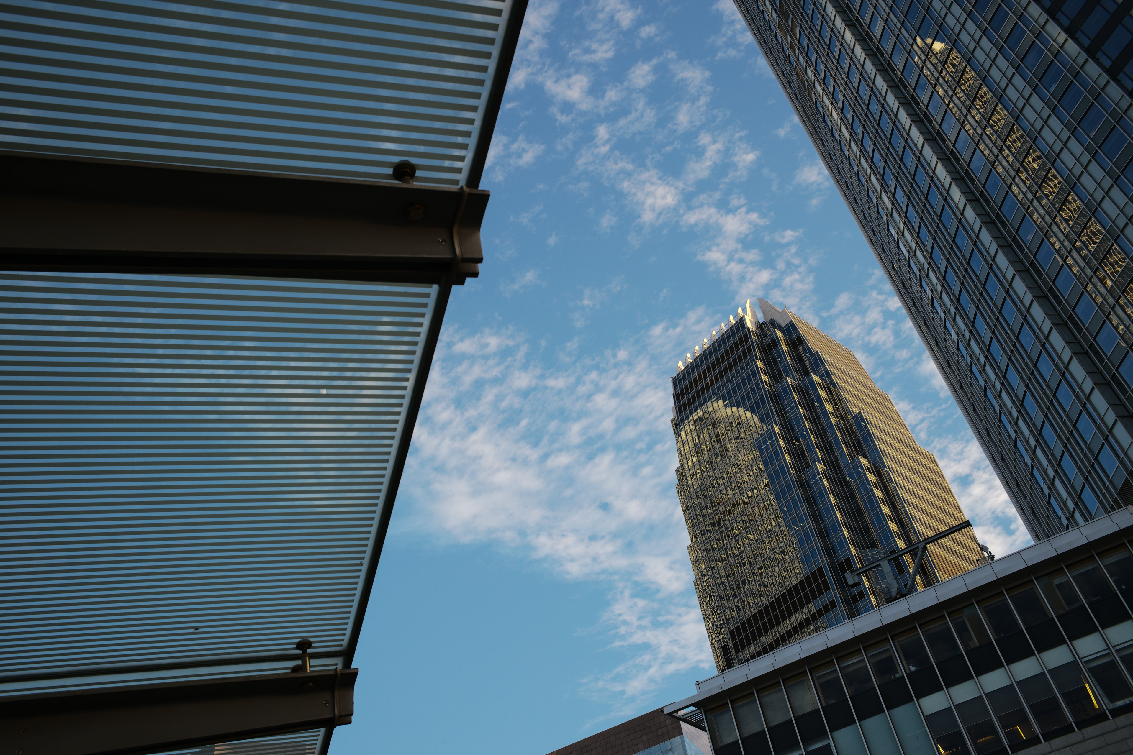 IFC [LEICA M10, LEICA Summicron-M 35mm f/2 ASPH]