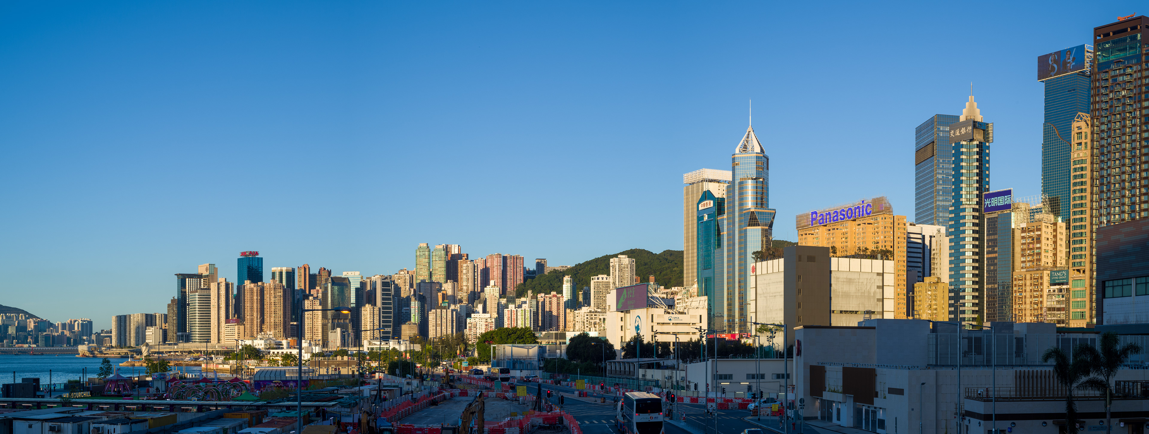 A view from Wanchai Star Ferry Pier, combined with 3 shots [LEICA M11, LEICA SUMMICRON 50mm f/2 Rigid]
