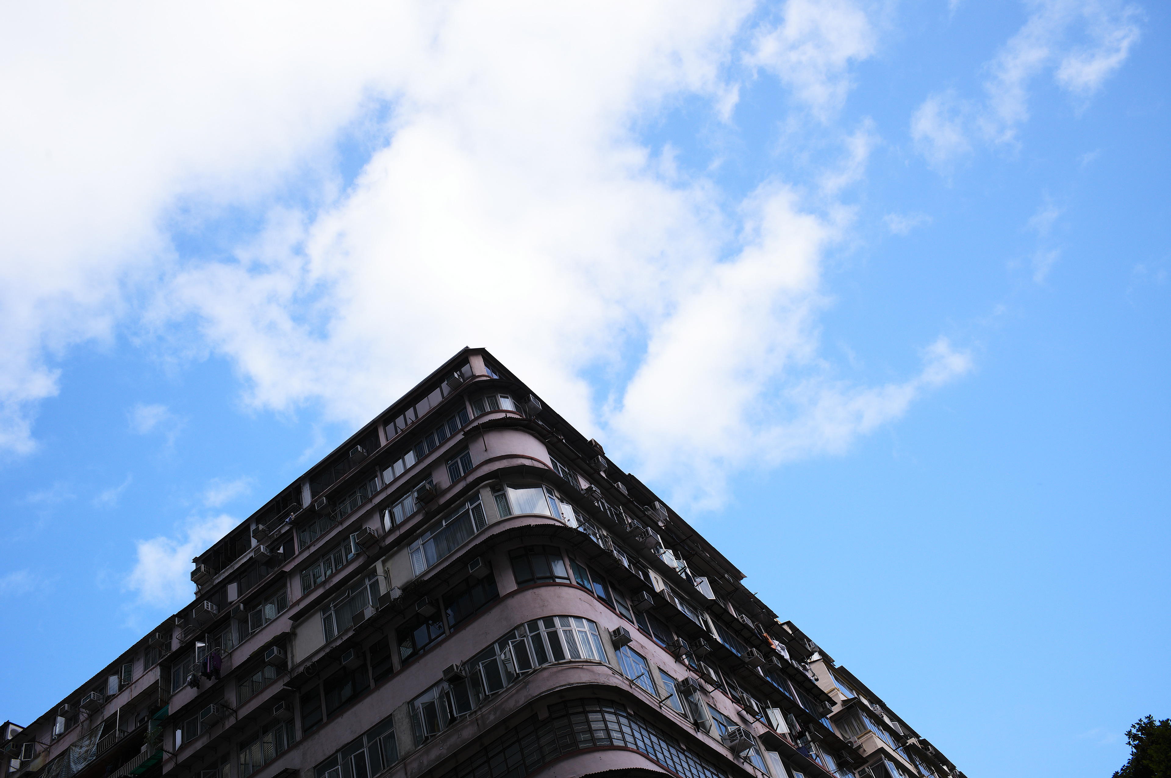 Is this the 3D effect people often mention about Leica lens? [LEICA M11, LEICA Summicron-M 35mm f/2 ASPH]