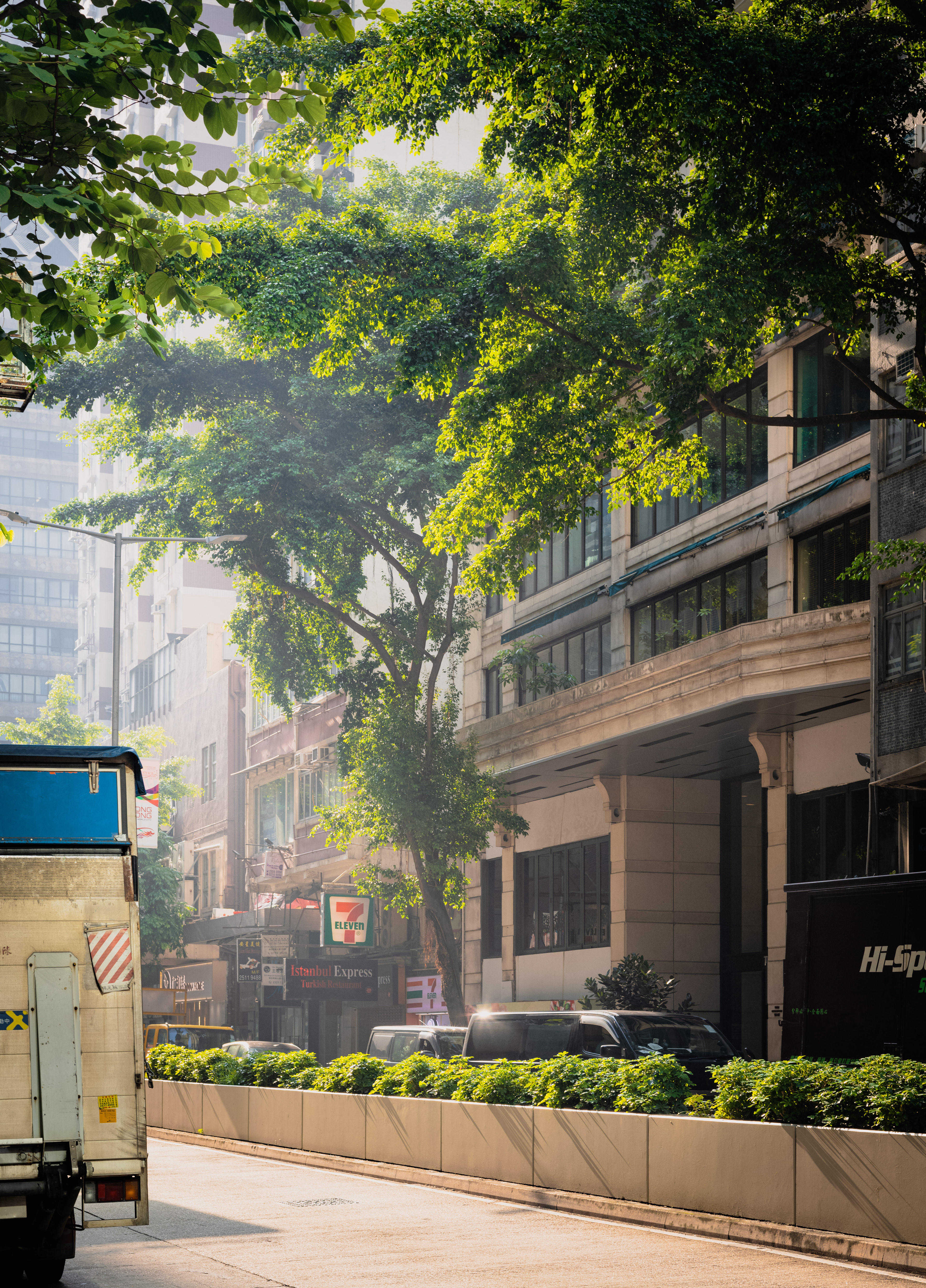 While going to work... [LEICA M11, LEICA SUMMICRON 50mm f/2 Rigid]