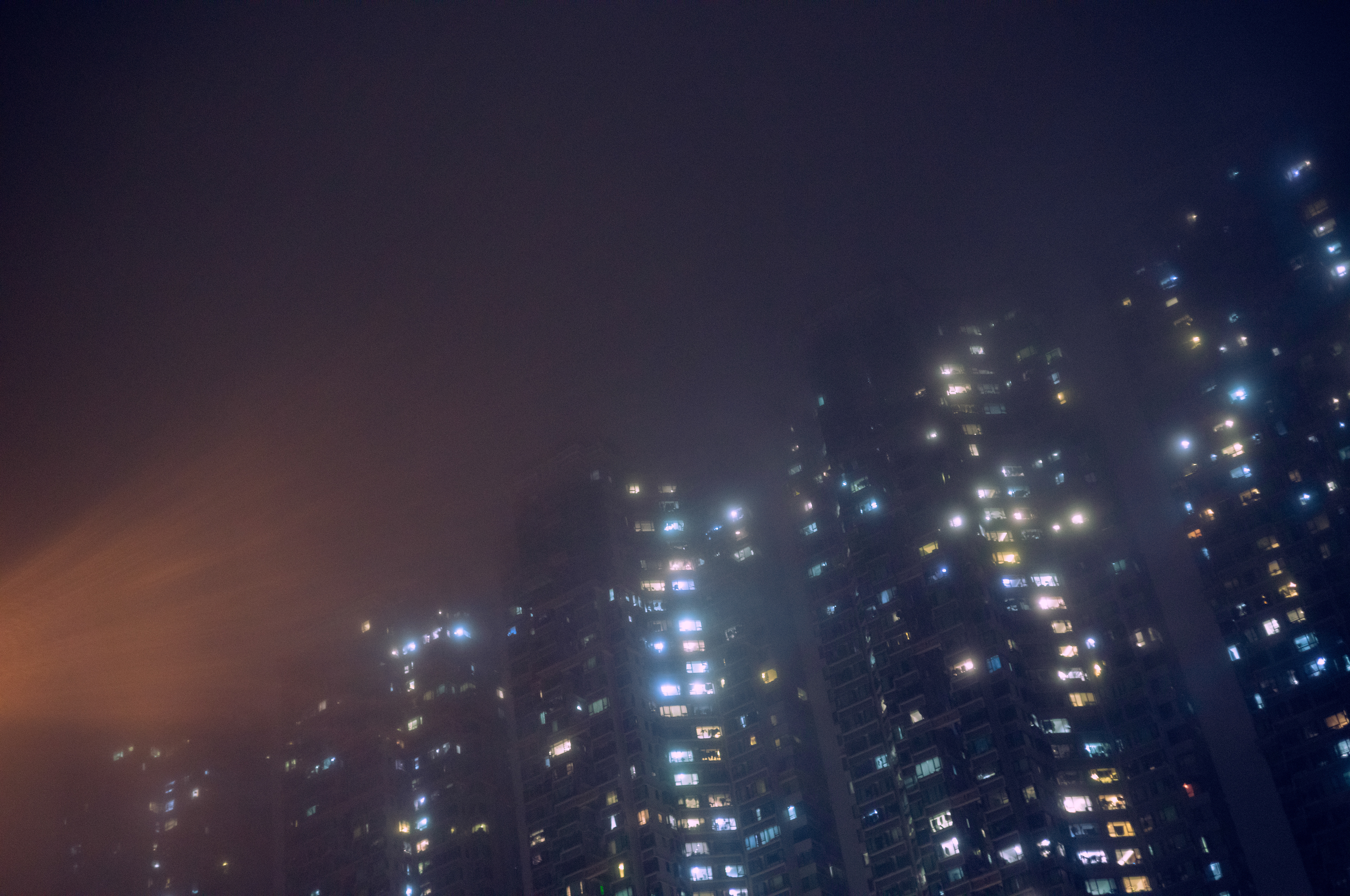 What's going on with the weather recently? Looks like it's spring in Hong Kong. [LEICA M11, LEICA SUMMICRON 50mm f/2 Rigid]