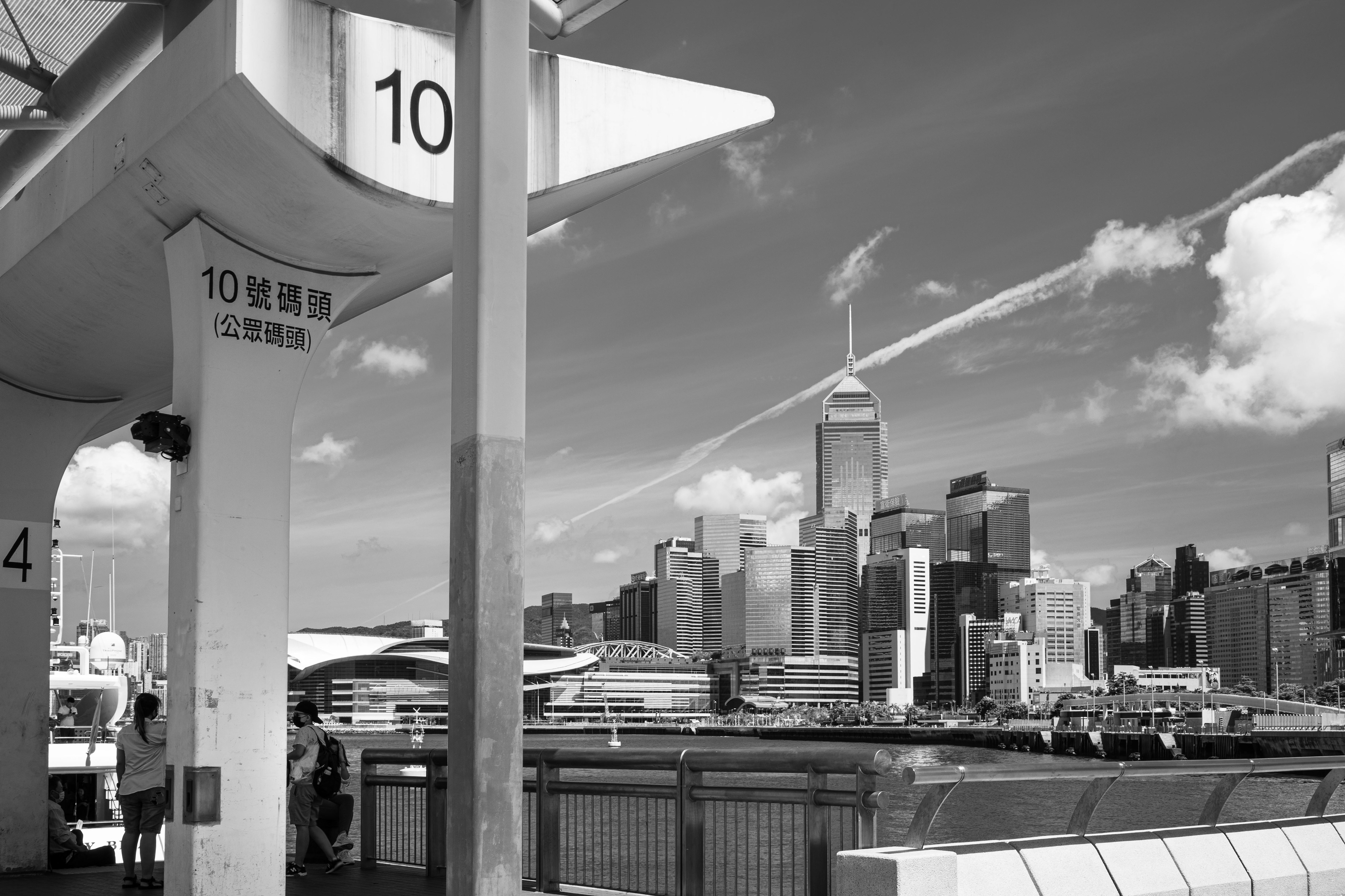 Central and Western District Promenade – Central Section [LEICA M10, LEICA Summicron-M 35mm f/2 ASPH]